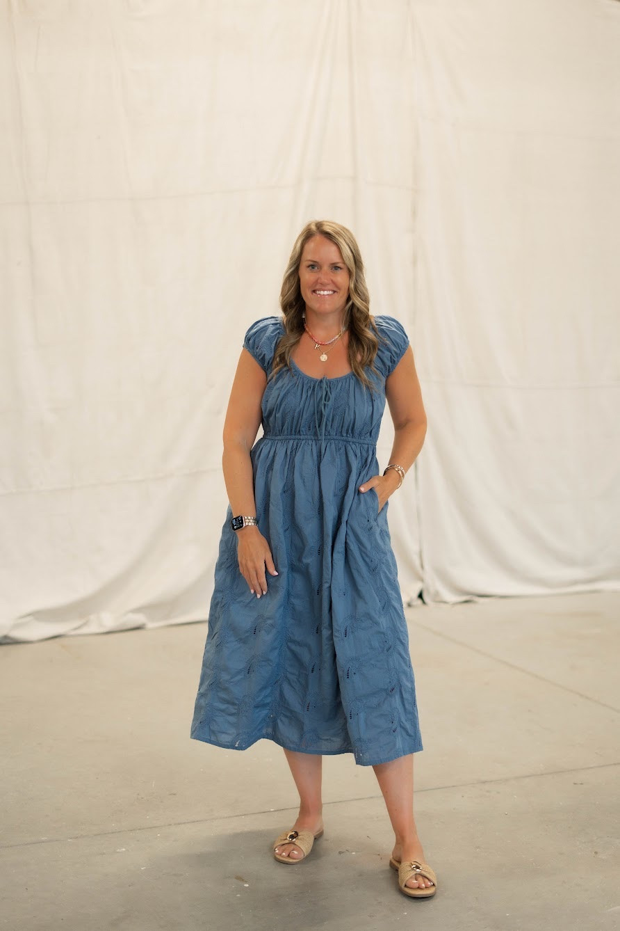 Labor Day Outfits!

target fashion summer outfit summer fashion trendy fashion mom style denim dress tshirt activewear sandals @Target

#LTKmomlife #LTKgrwm #LTKootd