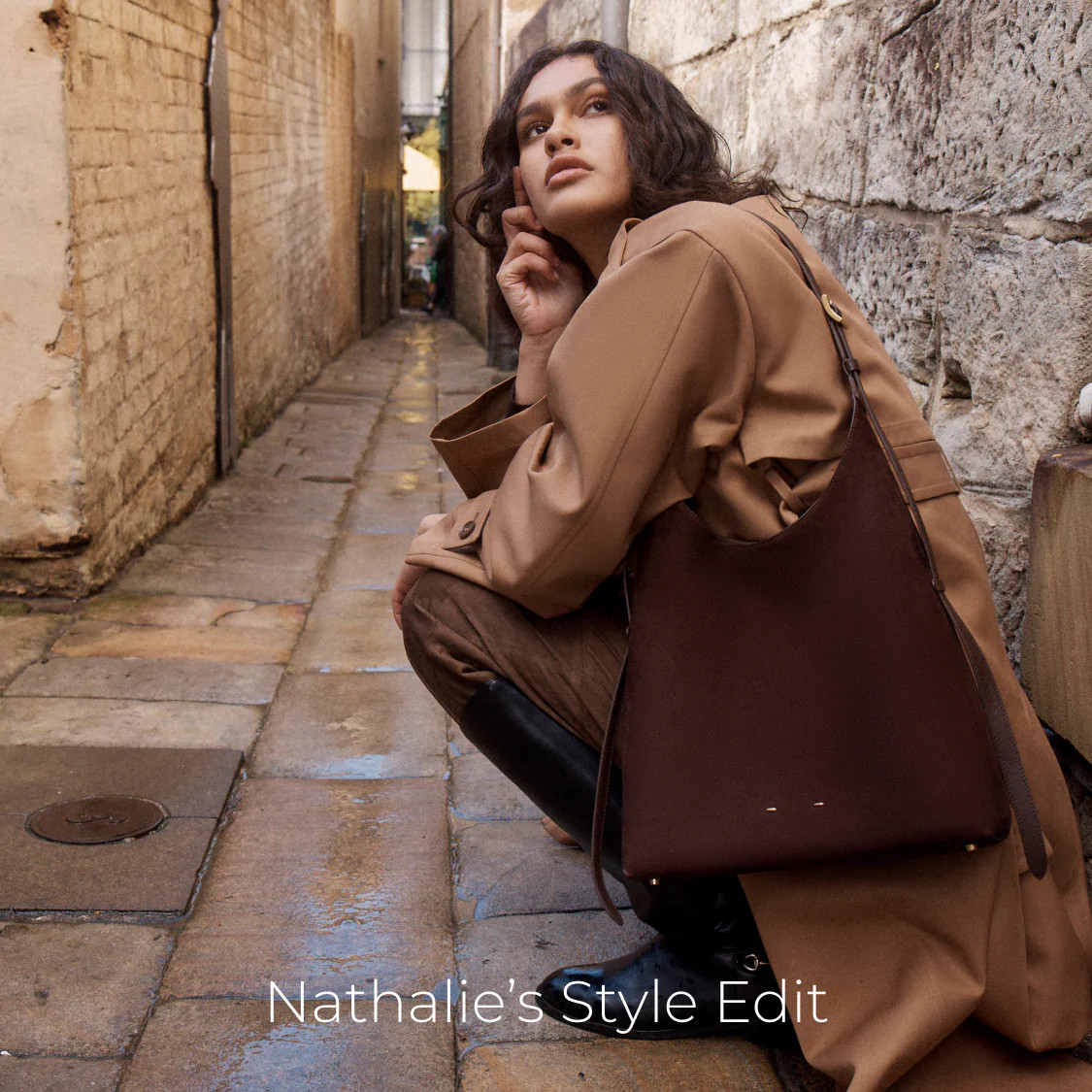 Duomo Medium Hobo Bag in Top-Grain Nubuck Leather | Fabrique