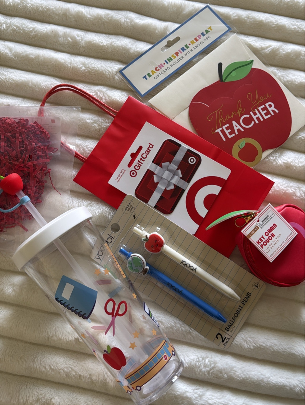 Teacher appreciation week is in full effect! ✏️📒🍎 @Target 

#LTKSeasonal #LTKmomlife