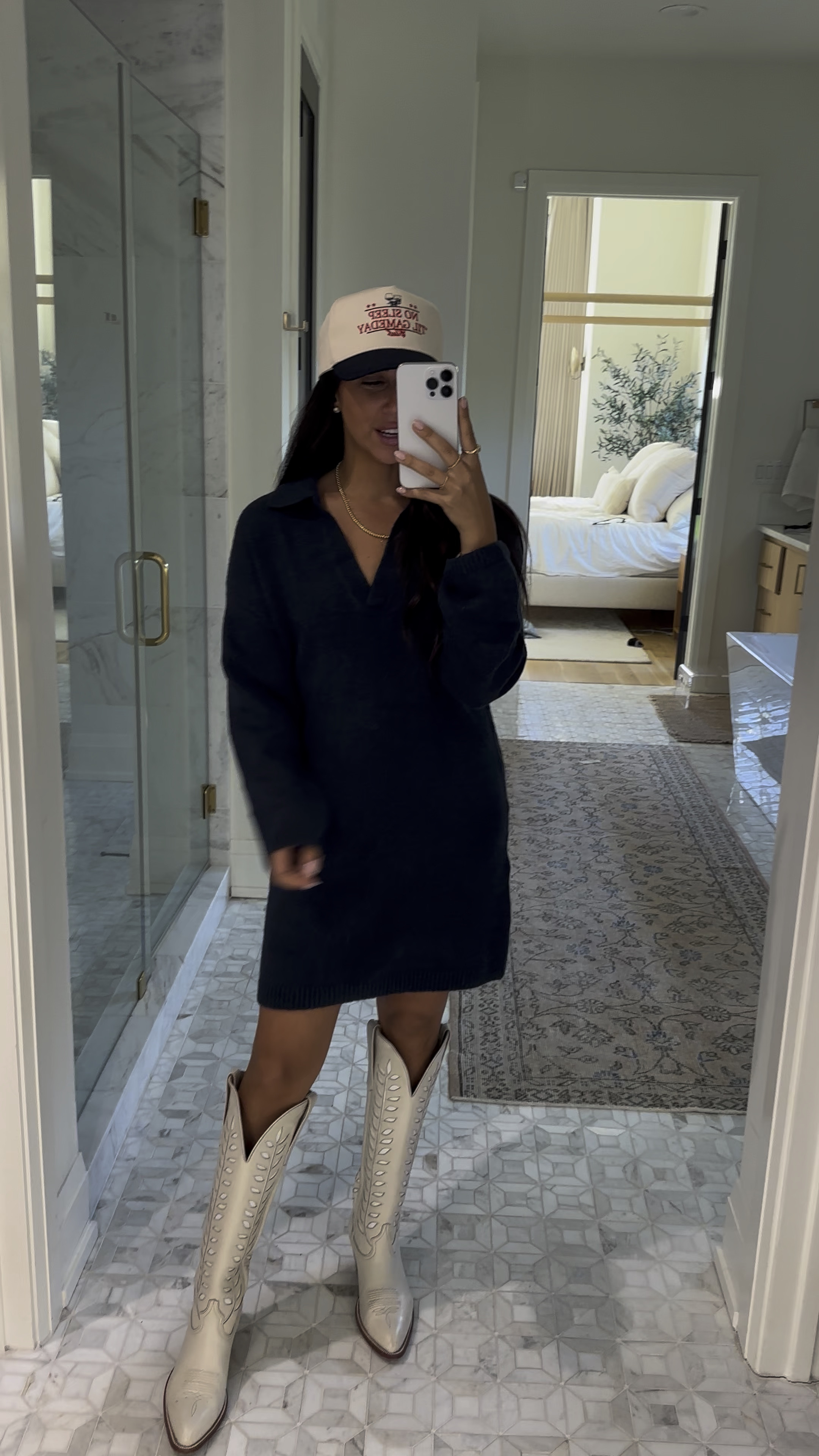 Dress: small
(Blameitondede)

Dressupbuttercup.com #dressupbuttercup #dederaad 

#LTKSaleAlert #LTKStyleTip #LTKFindsUnder50