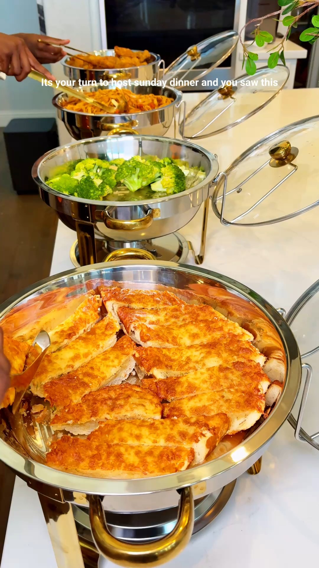The perfect chafing dishes to keep your food warm when you host

#LTKHome