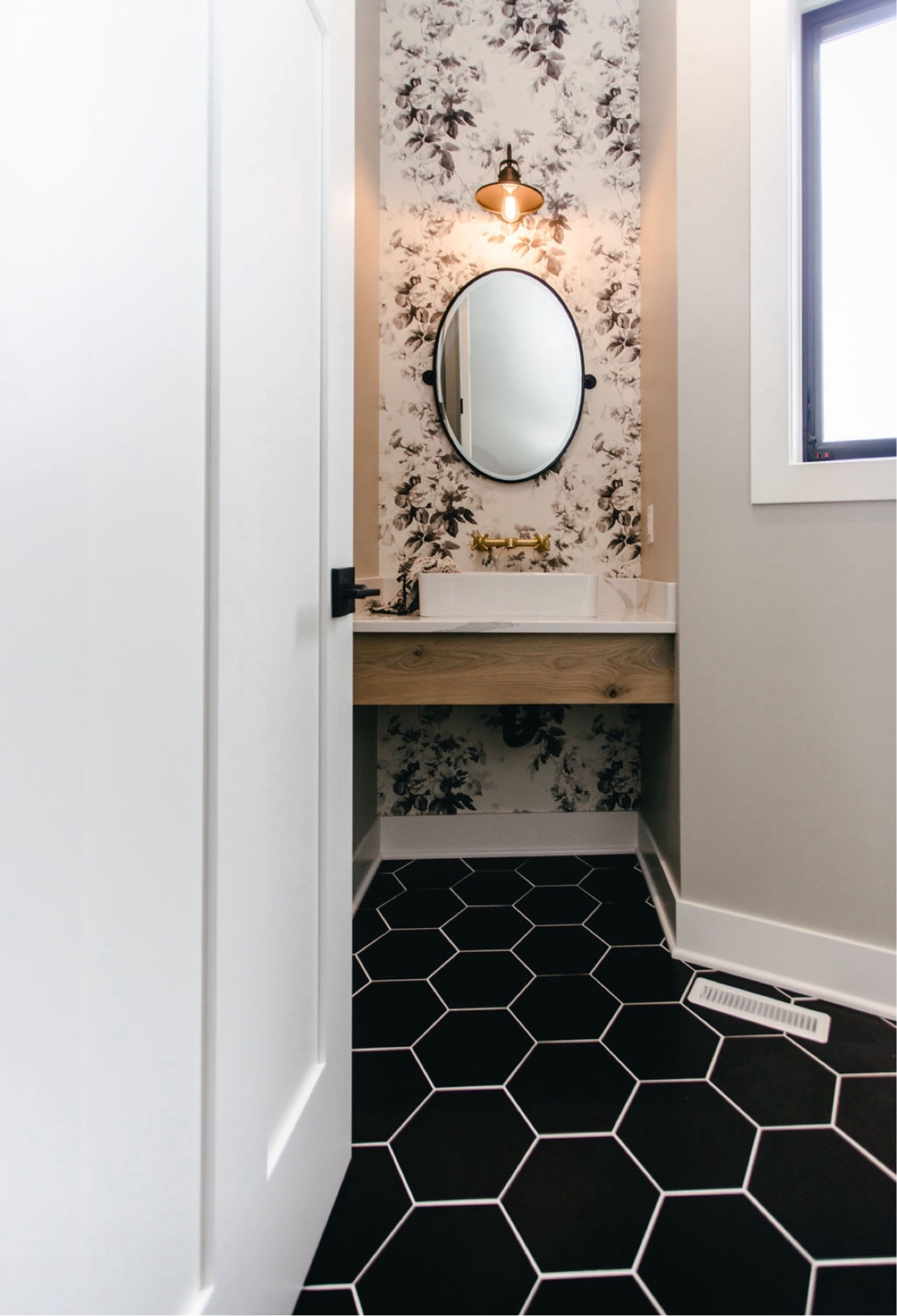 Timeless bathroom vibes, black & white floral wallpaper. 

#LTKStyleTip #LTKHome