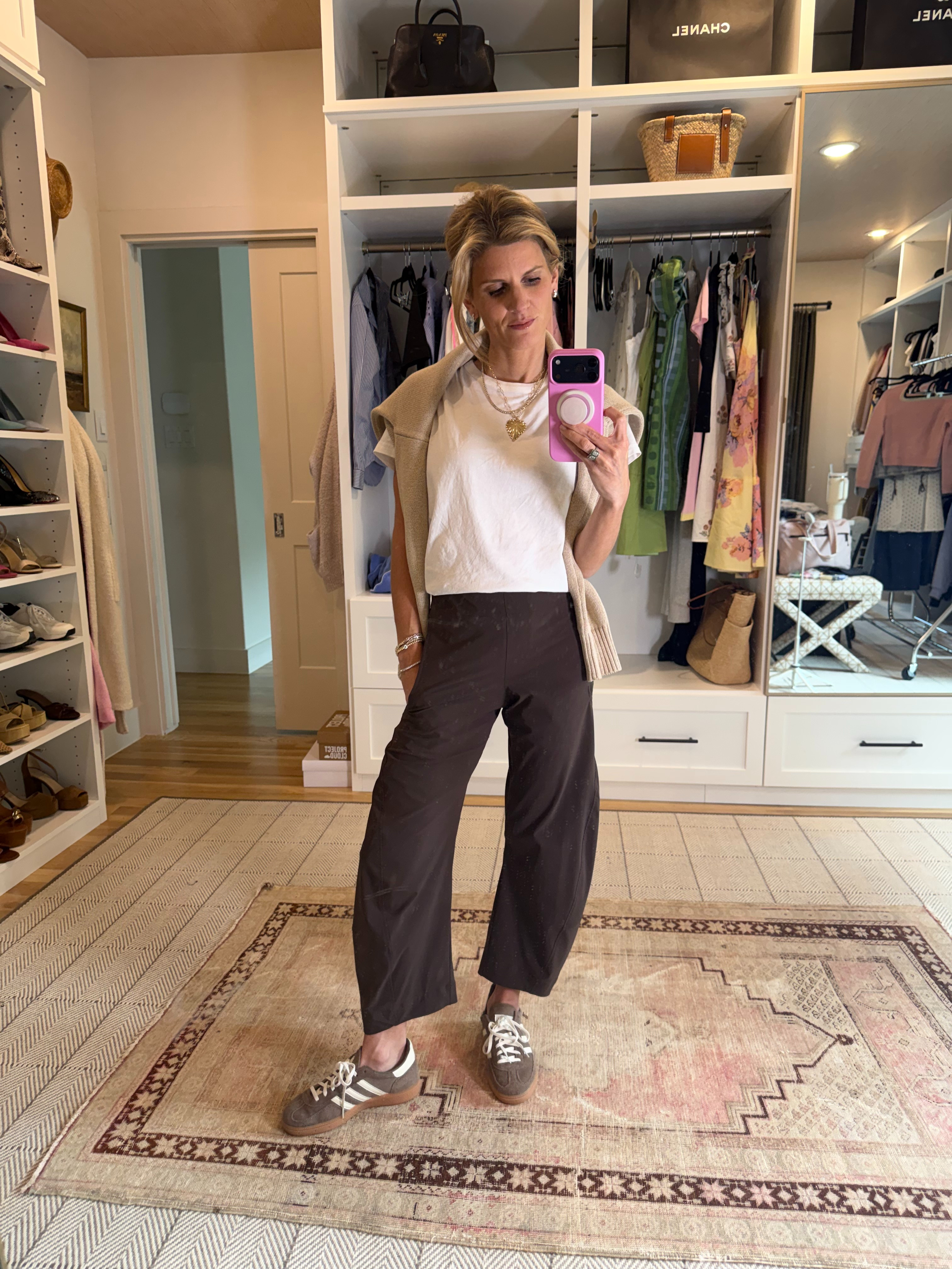 Favorite ruti barrel jeans in the petite length!