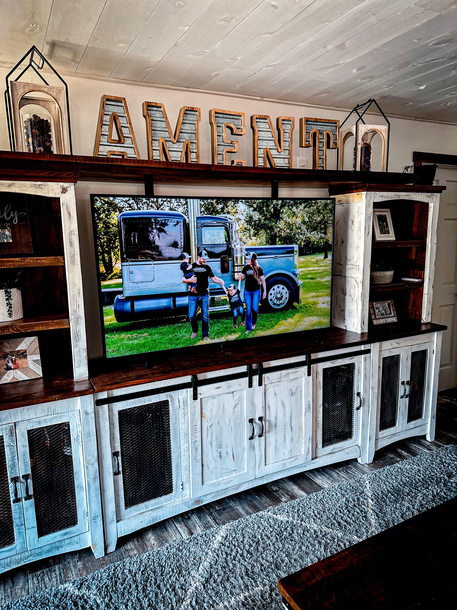 This was definitely one of my bigger “splurge” moments, but I love that the Samsung Frame TV makes it easy to display my family pictures without having to constantly have them printed and updated! It’s currently on sale at Target, so I linked it up here! 

#targetdeals #samsung #frametv 

#LTKHome #LTKSaleAlert #LTKGiftGuide