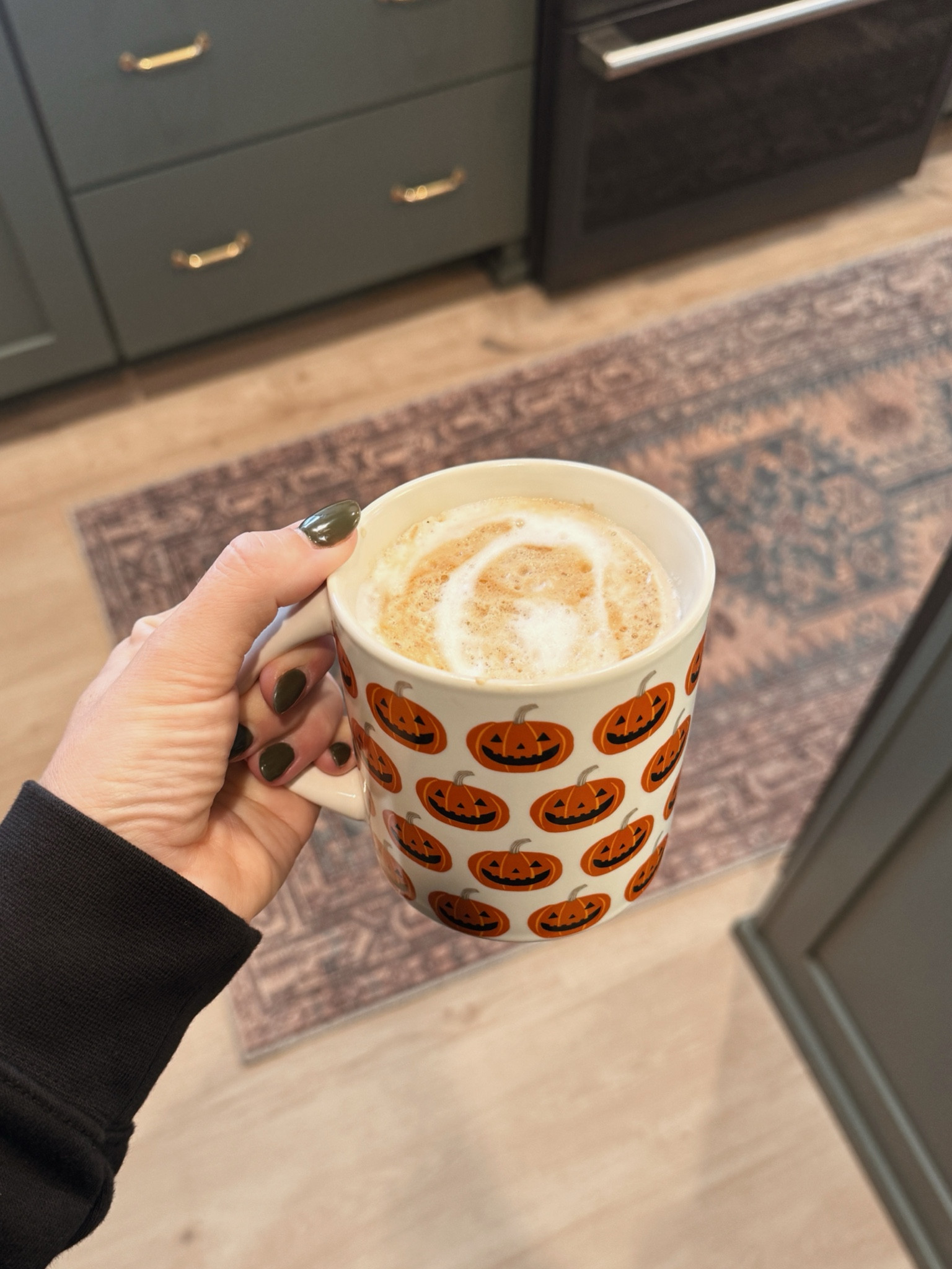 Happy Thursday! Linked a few $5 Halloween mugs!

#LTKHalloween #LTKhome #LTKfindsunder50