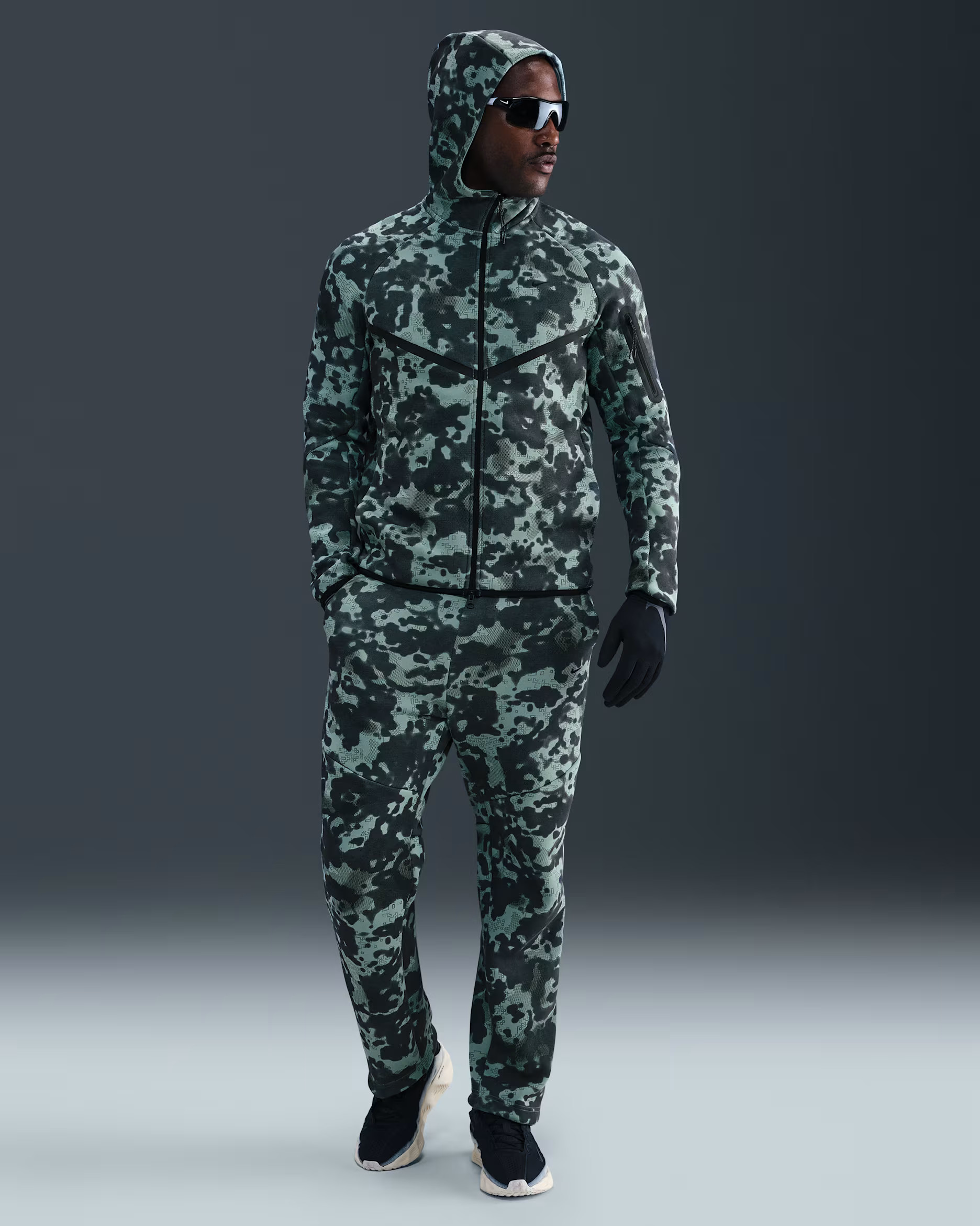 Nike Tech | Nike (US)