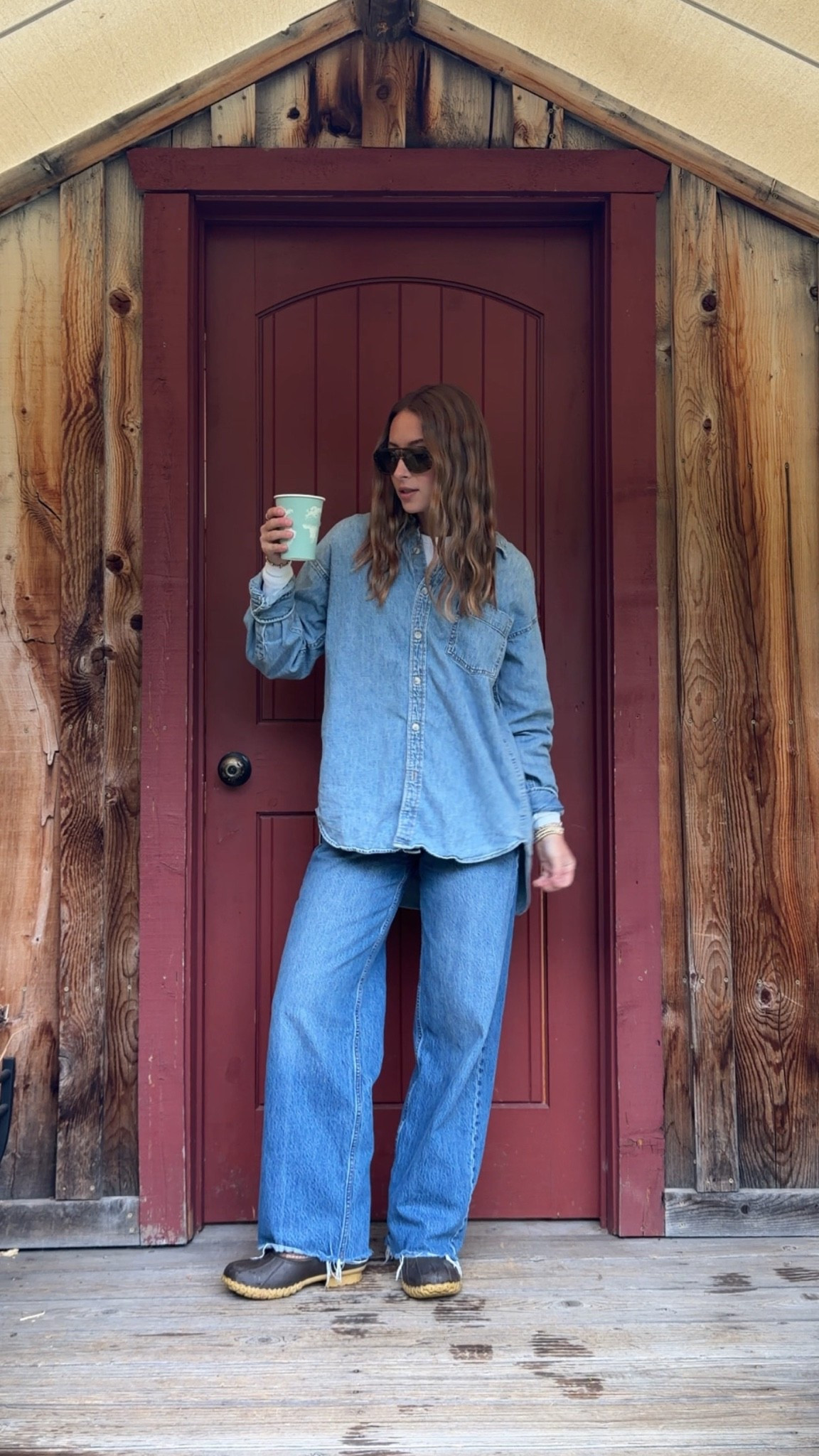 9/25/26 Rainy Day Out West OOTD 🤎

A little denim-on-denim for a rainy morning horseback riding out west 🤎 Layered my favorite Aritzia denim shirt over a basic white Aritzia long sleeve + my Abercrombie ultra loose low-rise jeans in a medium/dark wash.

Finished with my L.L.Bean Bean Boots + Ray-Ban sunglasses. Such an easy fall outfit for chilly, rainy days — linking everything I can here! 🍂🐎

#LTKootd #LTKSeasonal