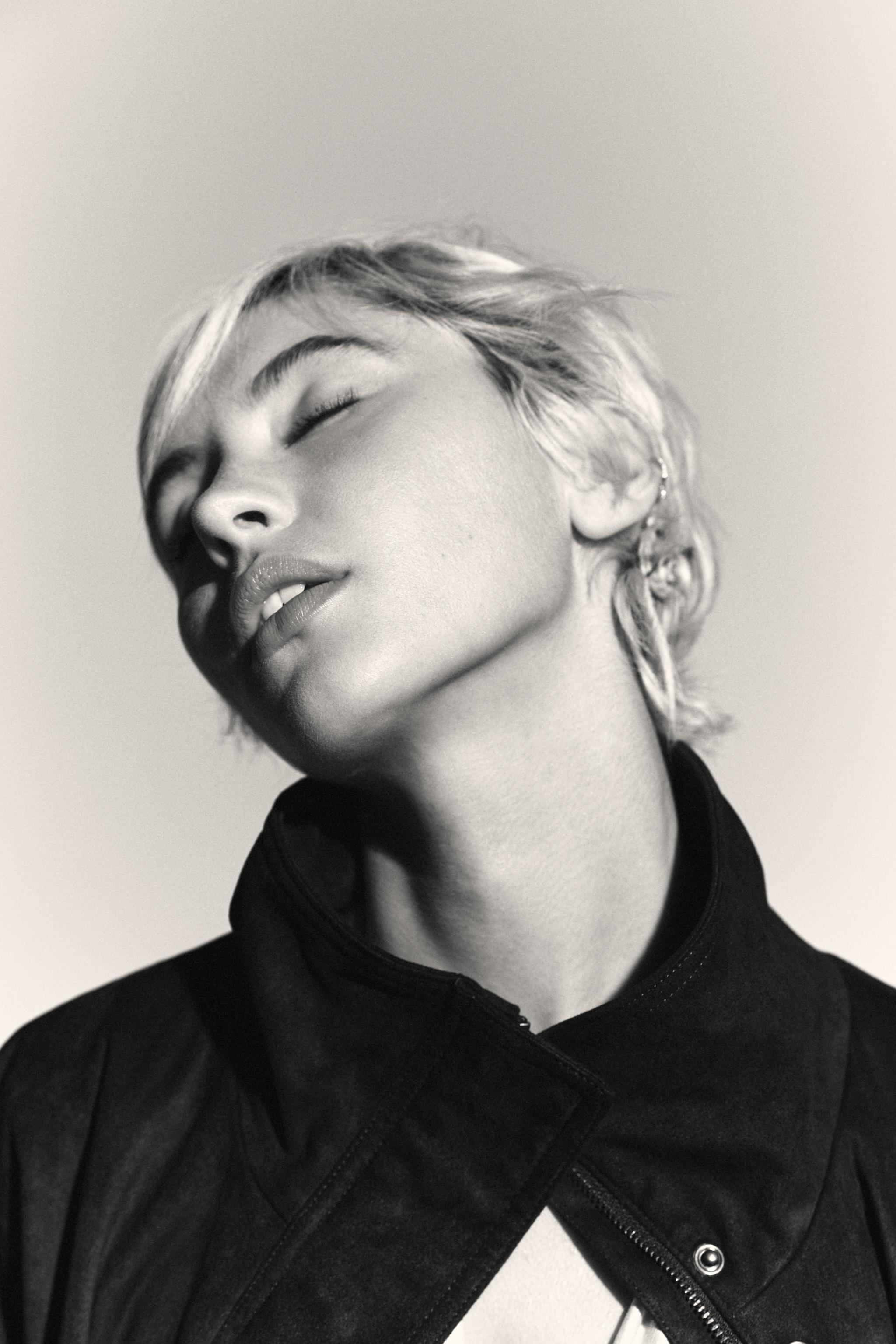 We use first-party and third-party cookies to understand how our online store is used and to be a... | Zara UK