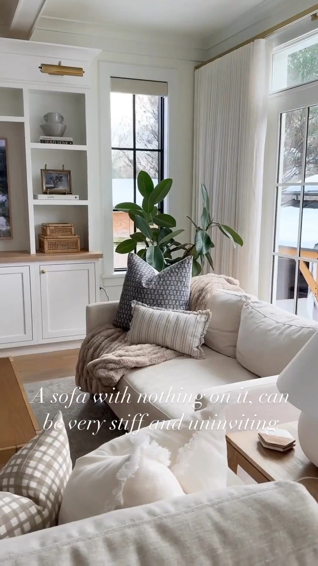 Affordable Amazon Pillow Round-Up! ✨ Throw pillows are an easy and budget-friendly way to make any space feel more inviting, cozy, and curated. I prioritize investing in larger furniture and lighting, while saving on accessories like pillows and throws. These Amazon finds combine quality and style—perfect for refreshing your space!


#LTKHome