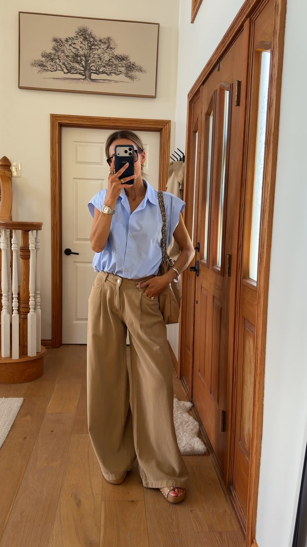 Wearing this look to physical therapy, perfect for a breathable and flexible appointment - wearing xs on top and size 2 on jeans