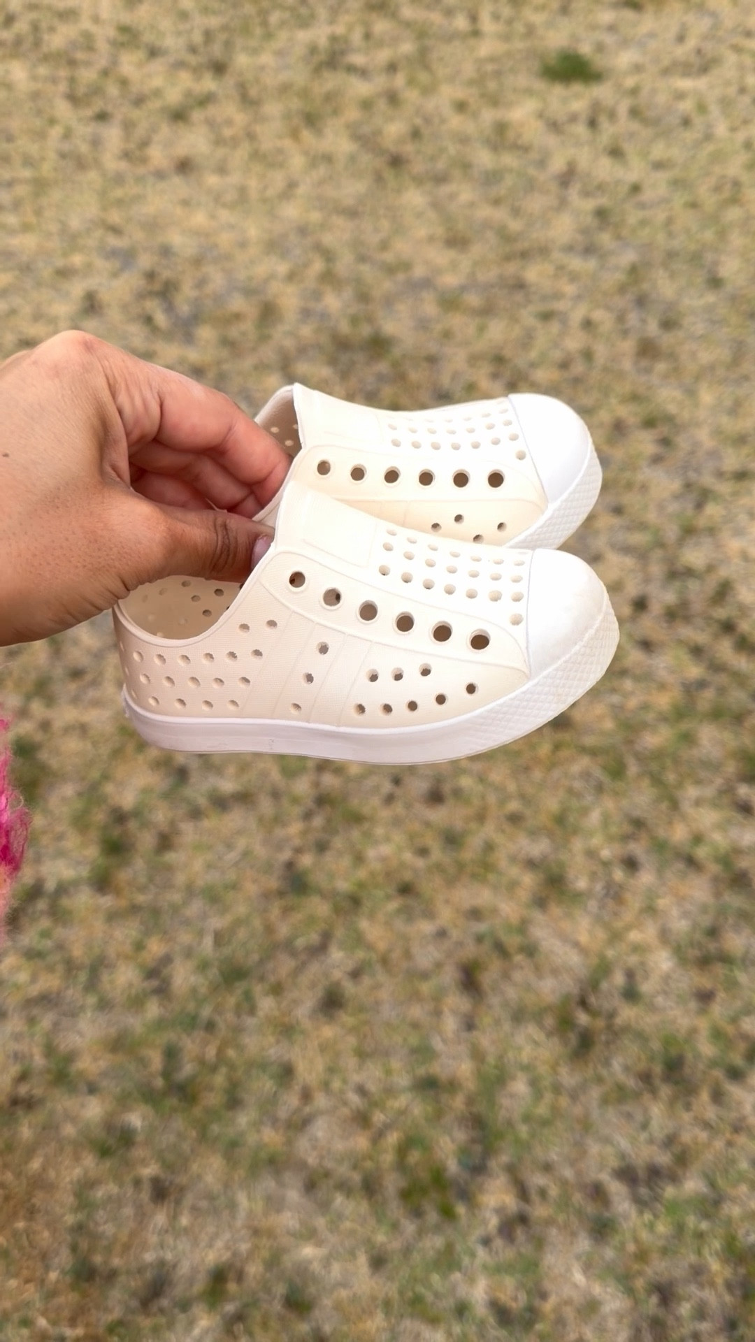 these are actually native knockoffs I found off Amazon and we get compliments every time!! 🫶🏽 
-
toddler girl summer shoes, summer water shoes for toddler girls, toddler girl summer must haves 

#LTKTravel #LTKKids #LTKSwim