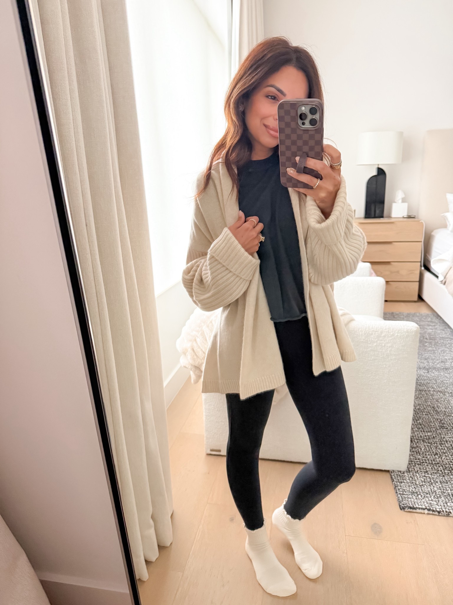 I have the cream color in my true size XS/s in this gorgeous cashmere cardi! Runs TTS

#LTKootd #LTKmomlife