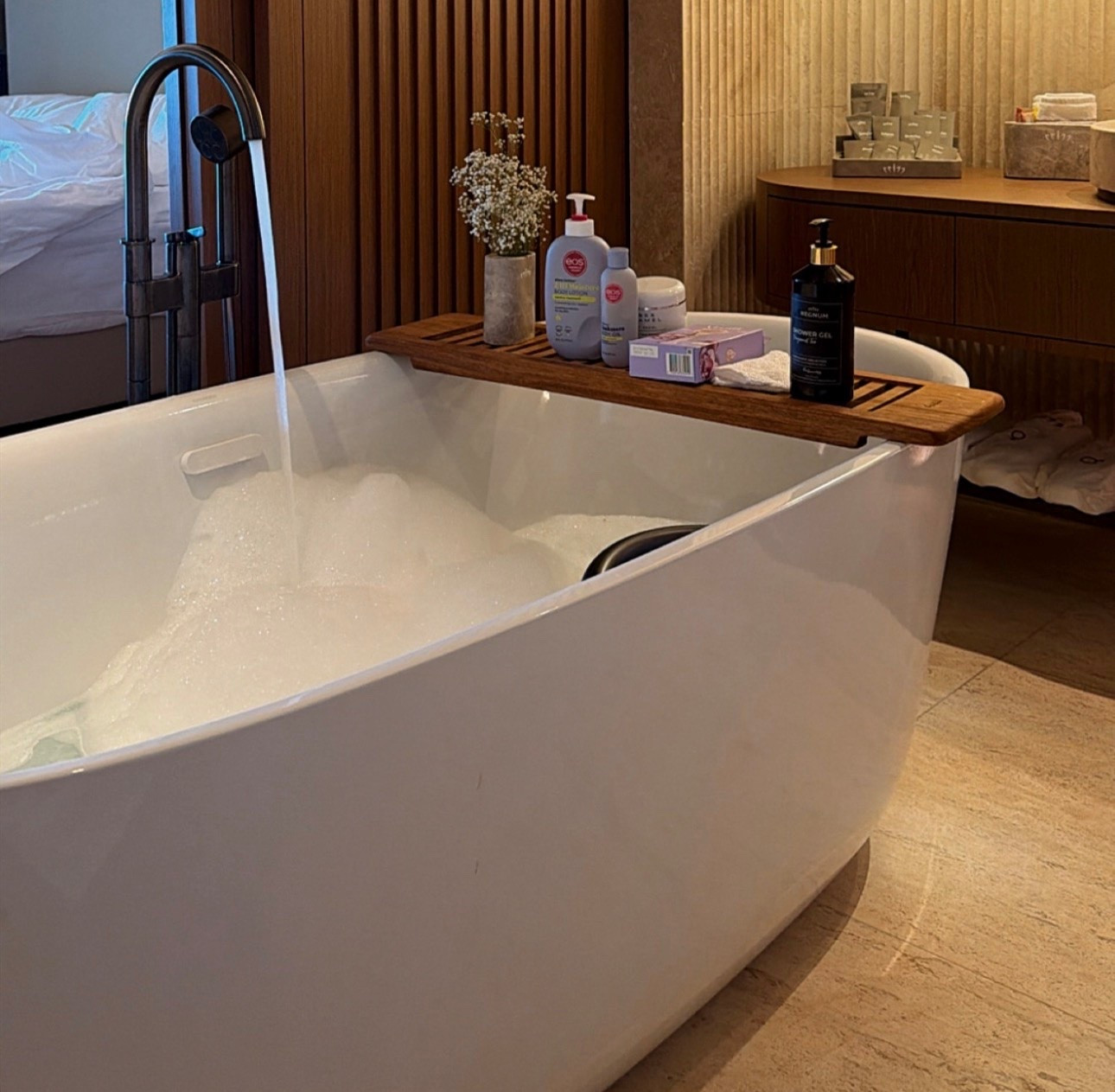 Time to remove my old tan 🧖‍♀️ 🛁

#LTKuk #LTKeurope #LTKbeauty