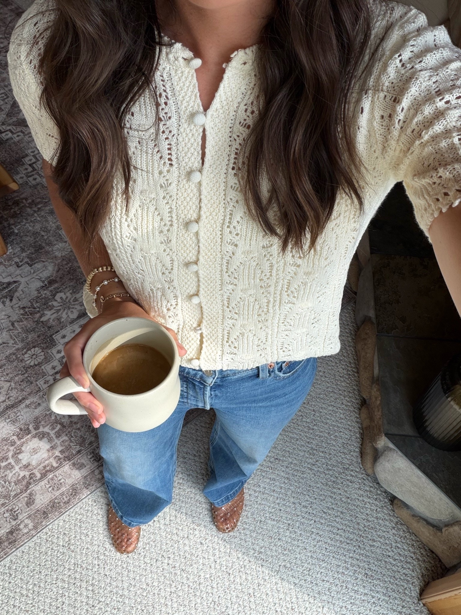 Happy Sunday! 

Top - small
Jeans - size 26
