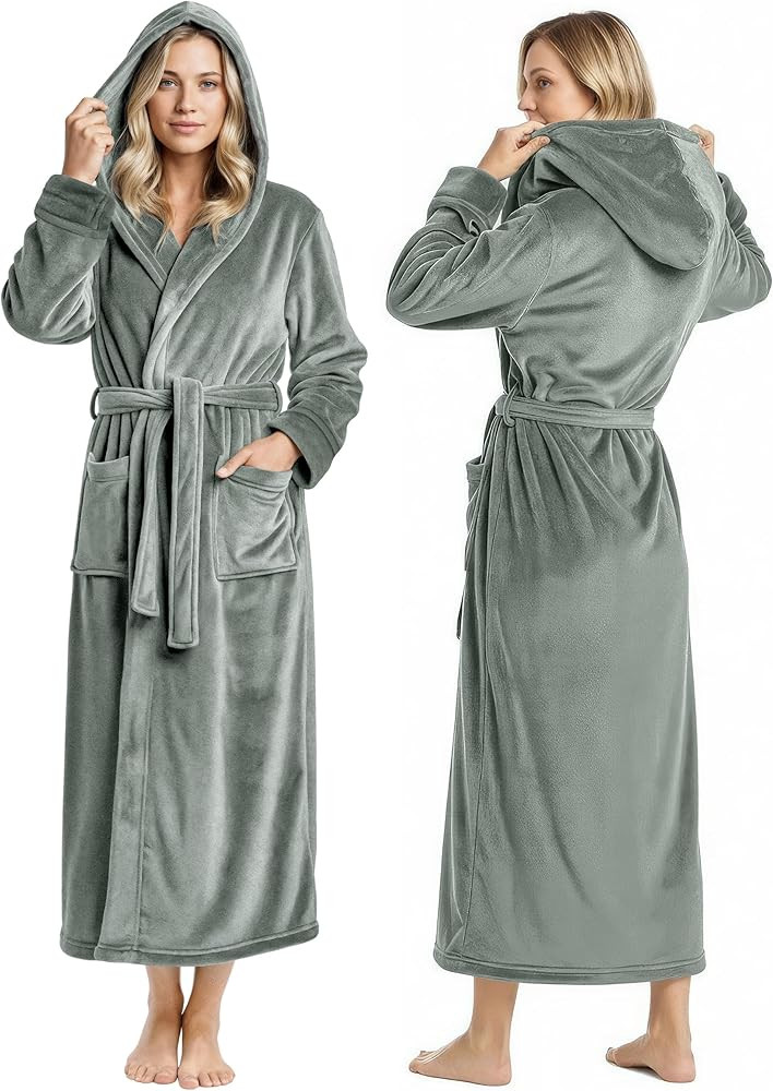 NY Threads Women's Fleece Hooded Bathrobe Plush Long Spa Robe, Medium | Amazon (US)