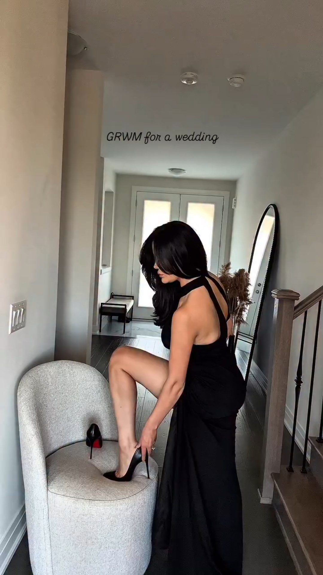 Getting ready for a wedding wearing @aw.bridal, I love the way this dress hugs your body and accentuates your waist. AD. 

Use Code: RA10 for 10% OFF 🫶

#fashion #weddingdresses #promdresses #weddingguestdress #grwm #styleblogger #outfitinspo #outfitinspiration #outfitideas #styling #style