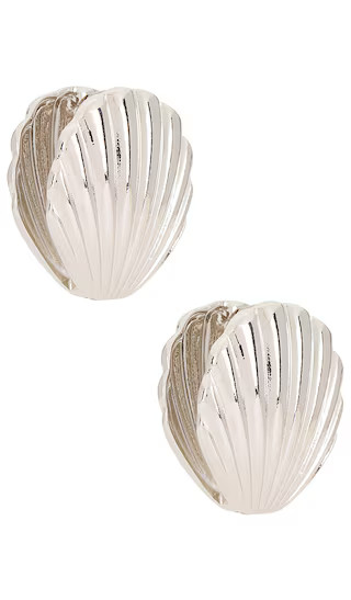 Tide Shell Stud Earrings in Silver | Revolve Clothing (Global)