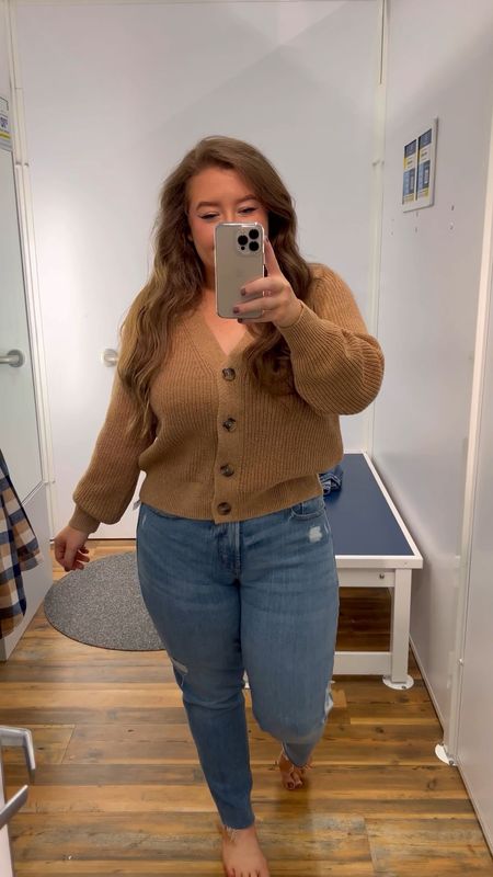 Fall sweaters, fall cardigans, fall jeans, GIMME ALL OF IT 😍🍁 Loving these new fall items from Old Navy - and they’re all on sale right now! 

#LTKsalealert #LTKunder100 #LTKcurves