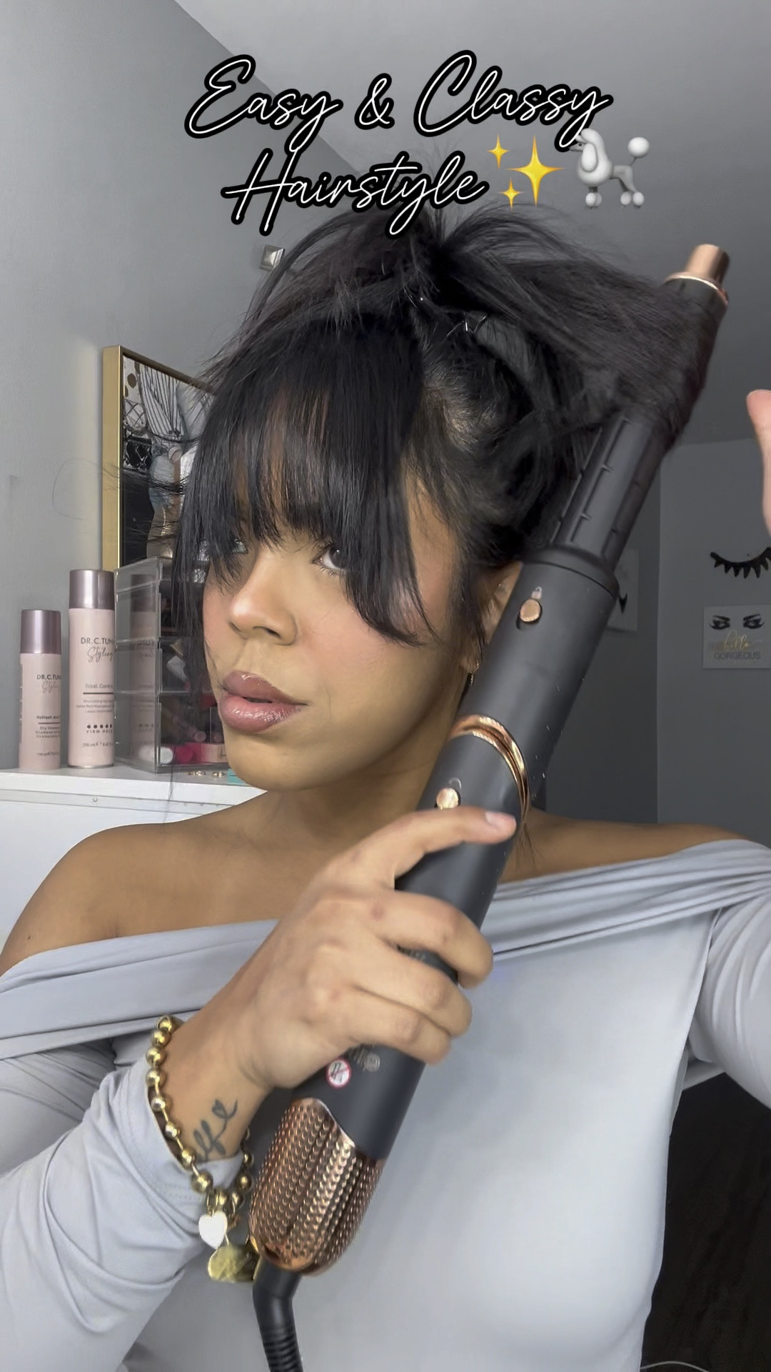 Less is more this 𝓗oliday 𝓢eason 🎄💋👠DAY 9/25 𝓔𝓪𝓼𝔂 & 𝓬𝓵𝓪𝓼𝓼𝔂 𝓱𝓪𝓲𝓻𝓼𝓽𝔂𝓵𝓮

#holidayseries #hairstyle #ootdfashionista  #ootdfashion  #easyhairstyles  #amazoninfluencer #kimhairstyles  #fypシ゚viral #goldqueen #silvertop #holidayhairideas 

#LTKSeasonal #LTKHoliday #LTKStyleTip