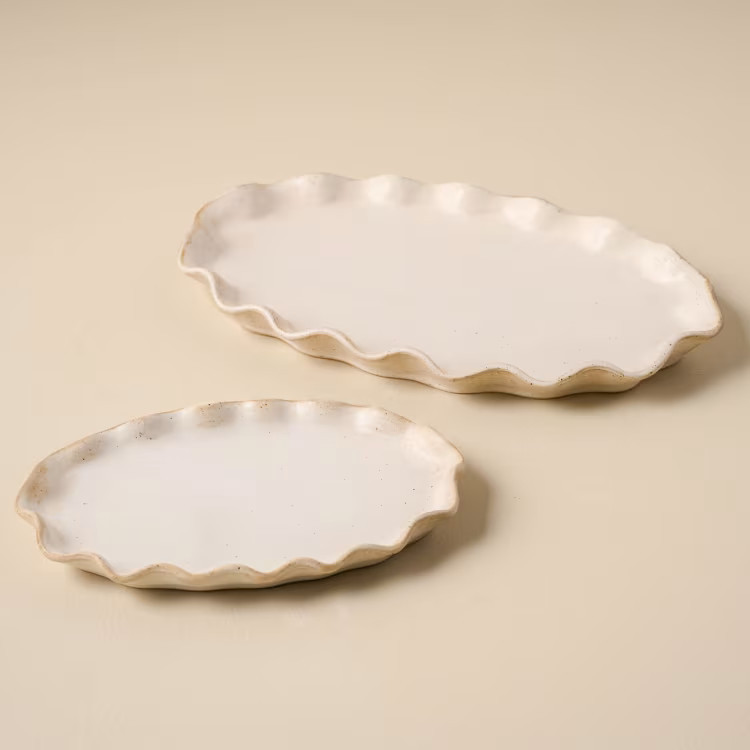 Ceramic Ruffled Tray | Magnolia