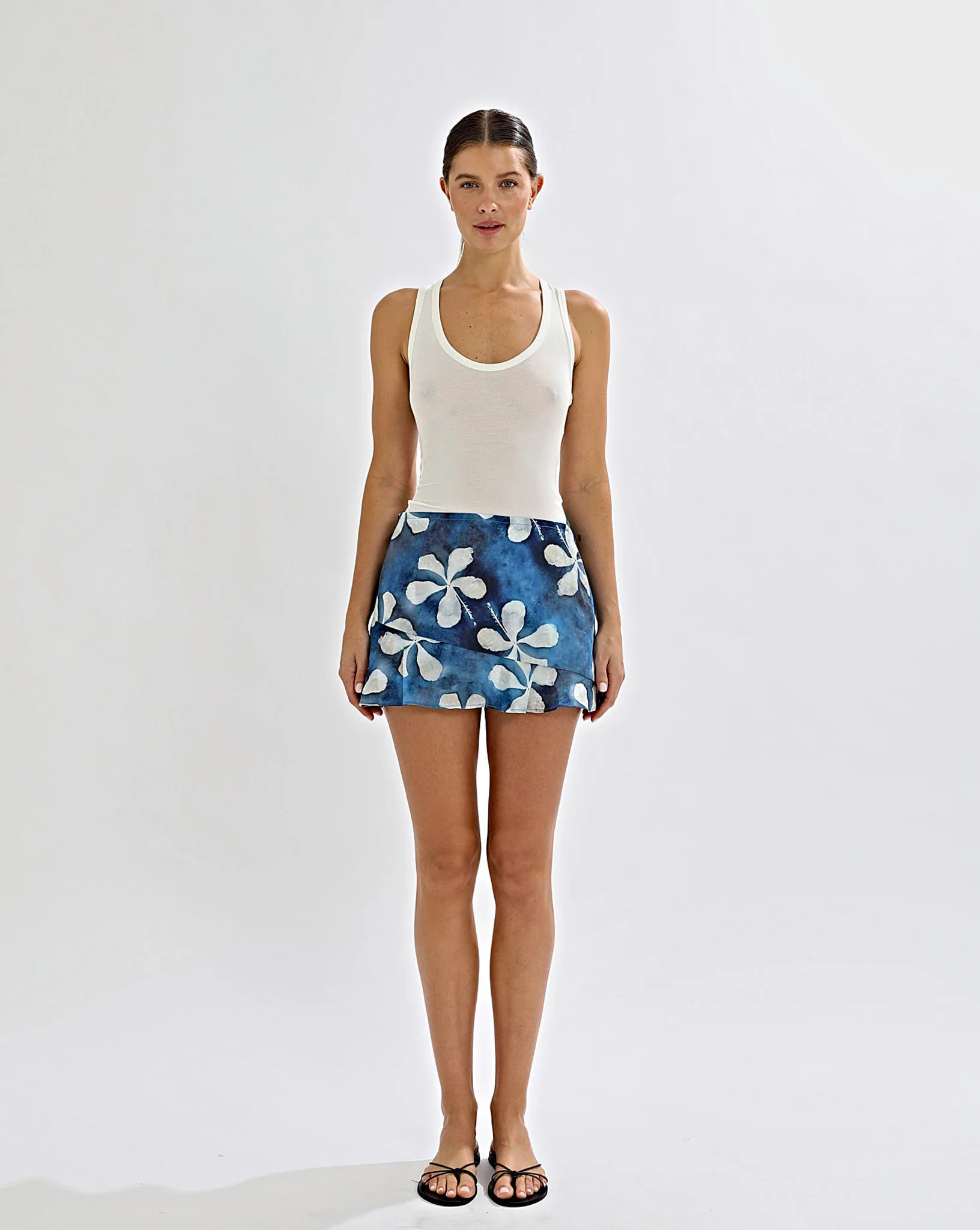 Luana Skirt Frangelica | One Mile