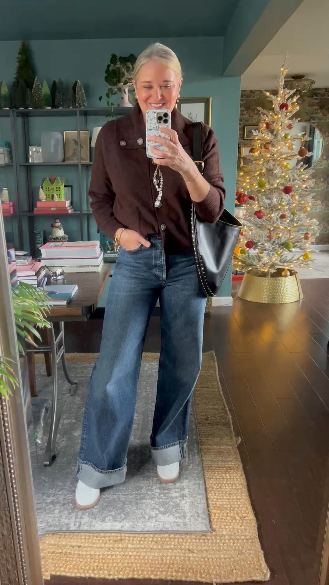 My OOTD

JEANS are sold out everywhere, but I linked Louis of wide leg cuffed jeans!! 

#LTKOver40 #LTKStyleTip #LTKootd