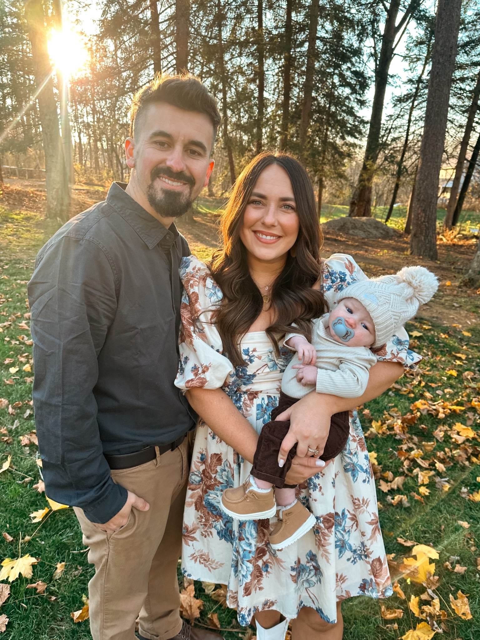 Family pics with the in laws 🫶🏻

Pictures for somethings tagged do not match the link but it is right!

#LTKmomlife #LTKBaby #LTKMidsize