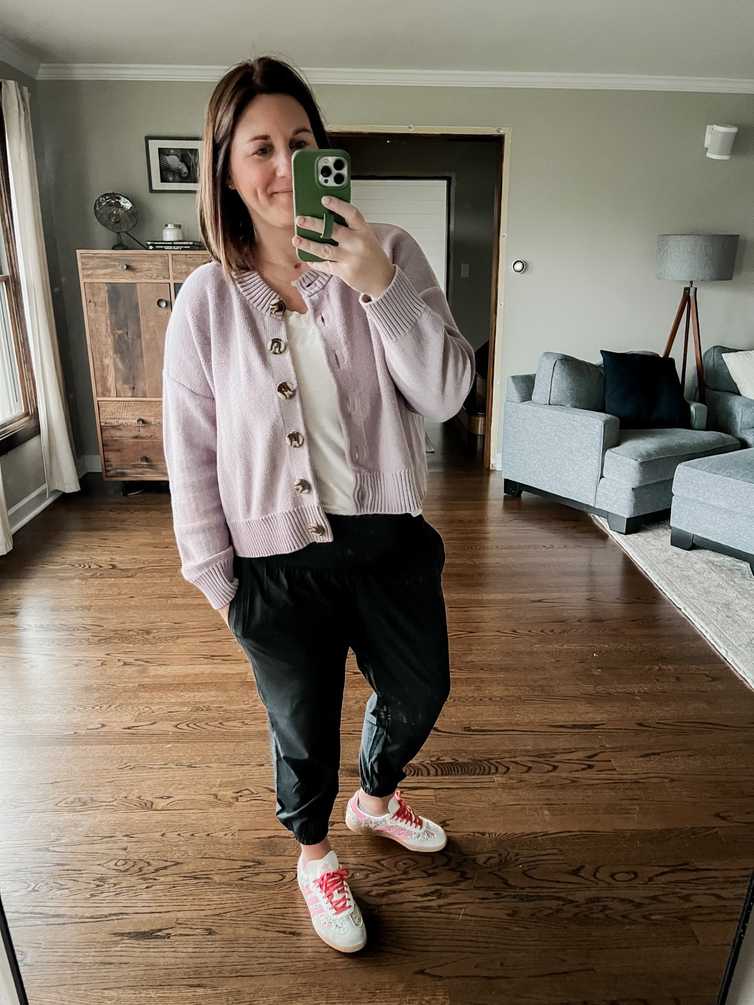 This @onequince cardigan is so versatile and easy to wear 

#LTKFindsUnder100 #LTKBump #LTKSeasonal