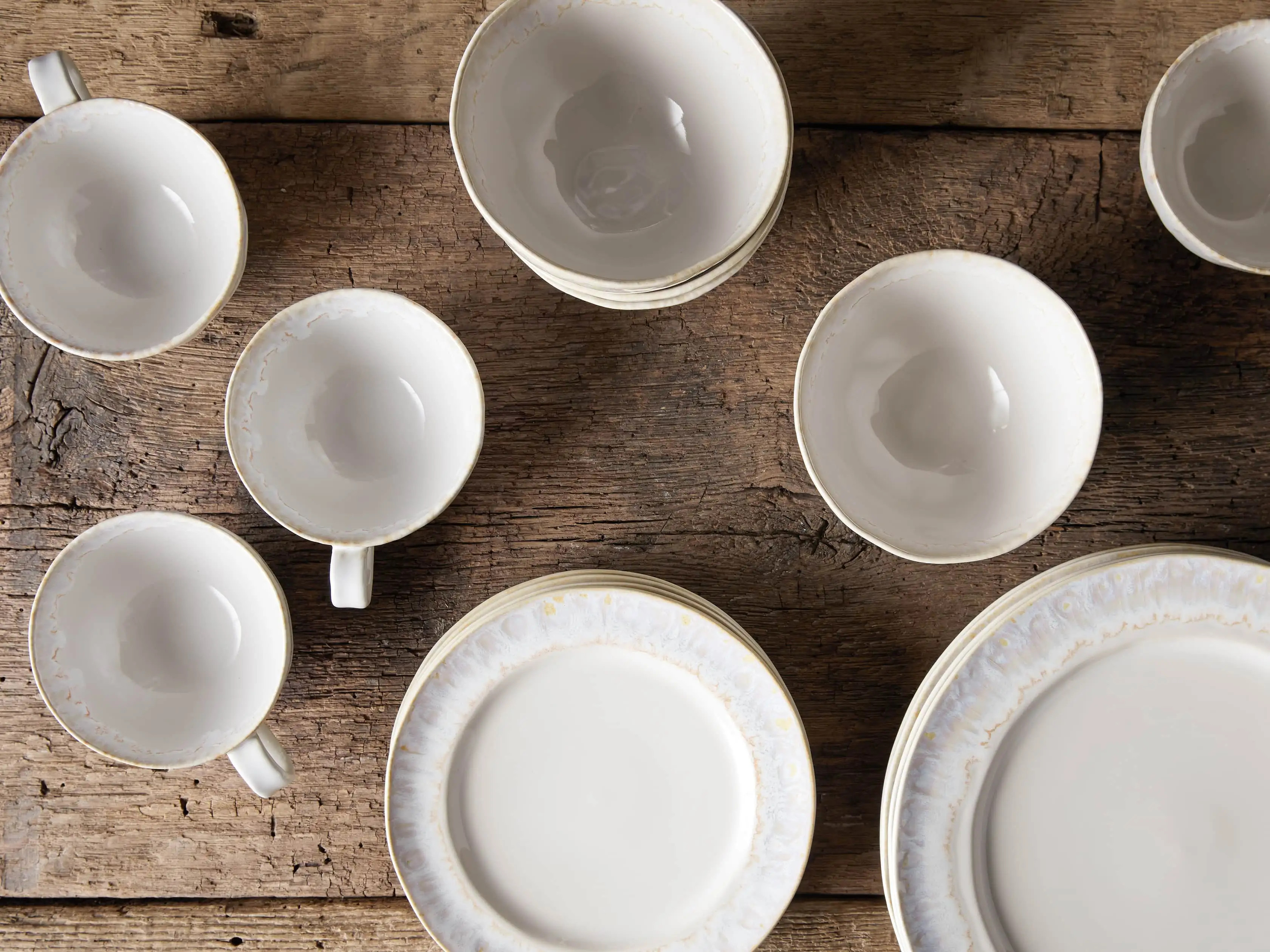 Bela Dinnerware (Set of 16) | Arhaus