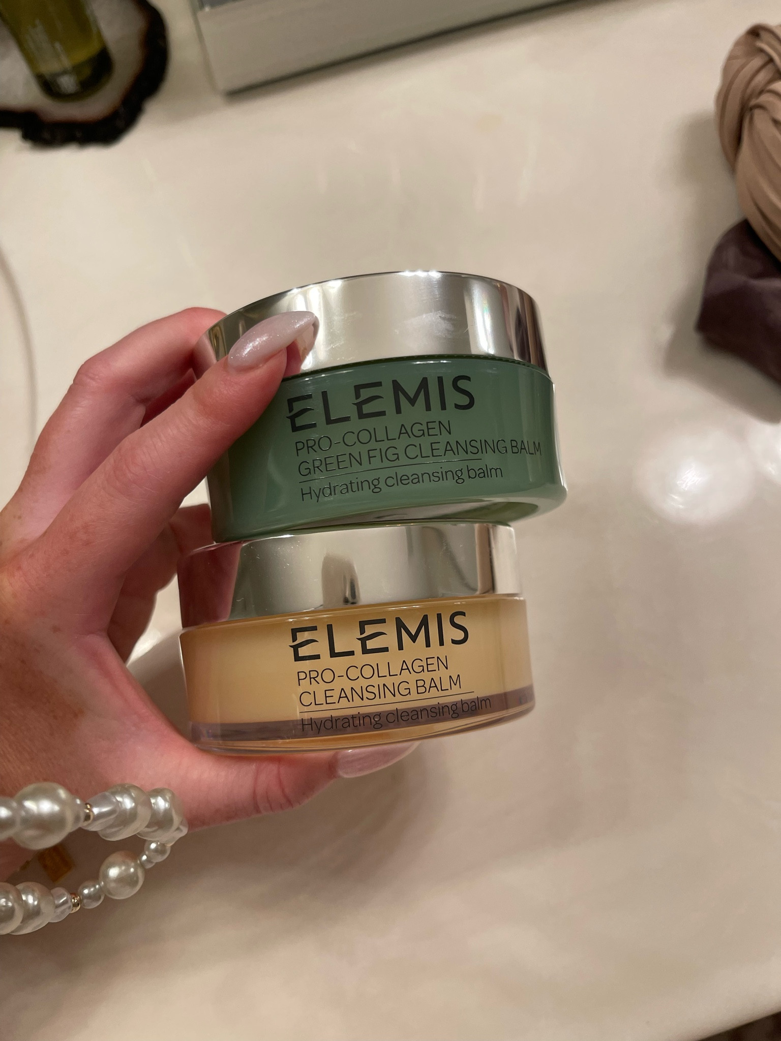 The BEST cleansing balms

#LTKbeauty #LTKSale