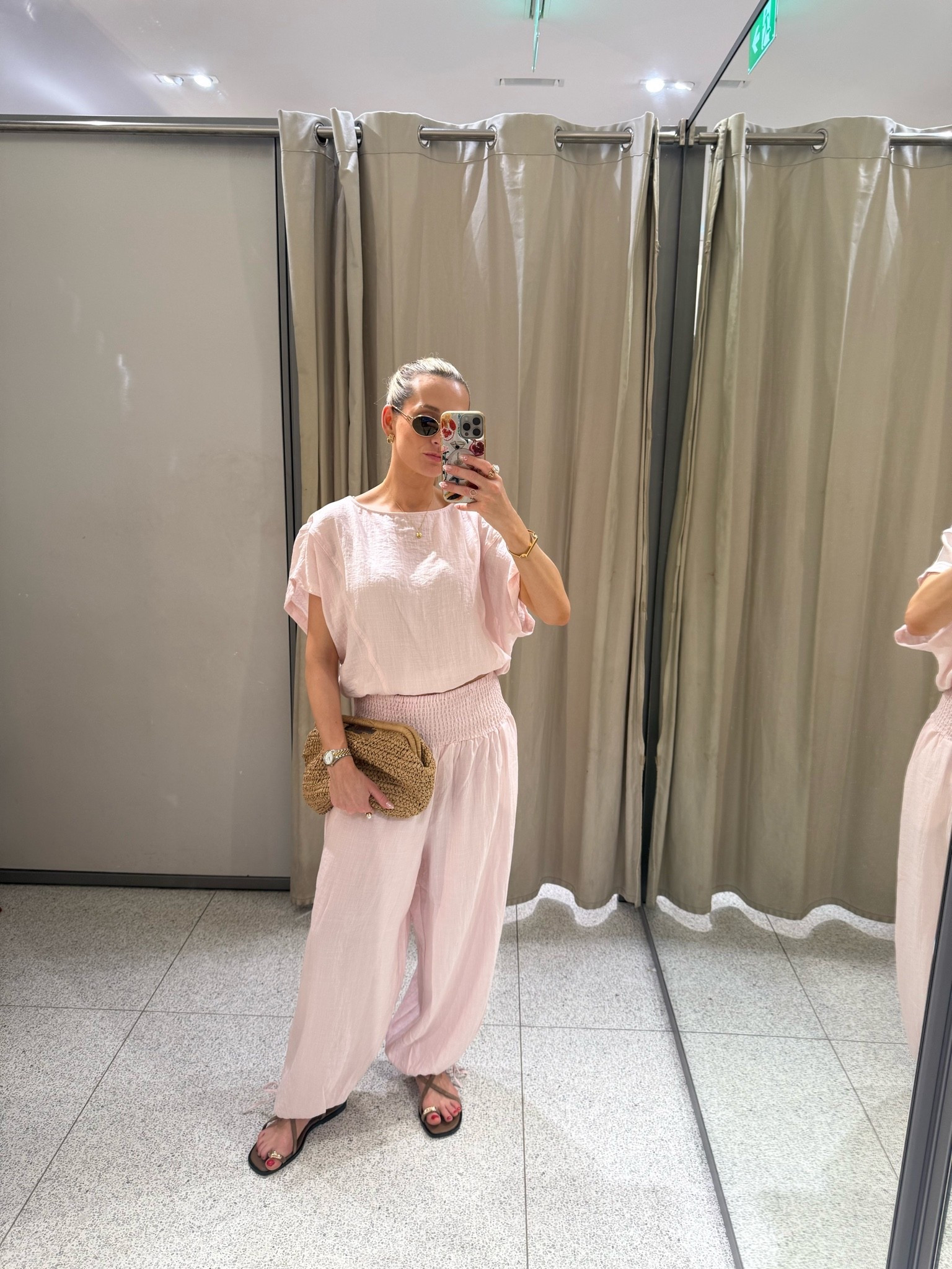 Pink linen conked set perfect for holiday. I fell in love with this . So floaty and gorgeous x

#LTKsummer #LTKuk