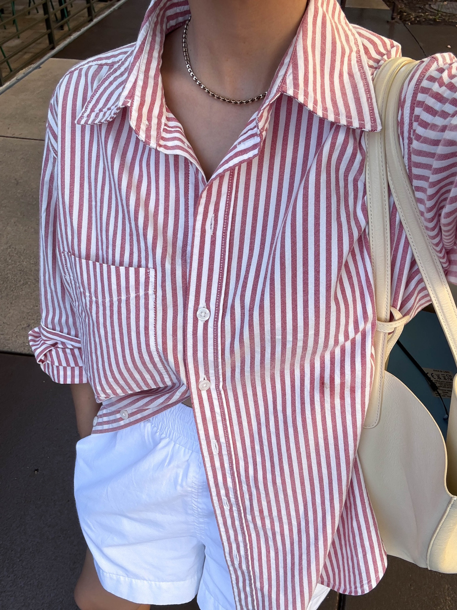 Button down shirts changed my summer wardrobe. I wear them buttoned up and unbuttoned. I wear poplin, linen, gauze. Oversized. 

Gap shirt petite xs. Color is old
French connection shorts xs (old)
Zara sandals 5
Mansur Gavriel tote
J.Crew earrings
Dorsey James Necklace 15"


#LTKStyleTip #LTKPetite