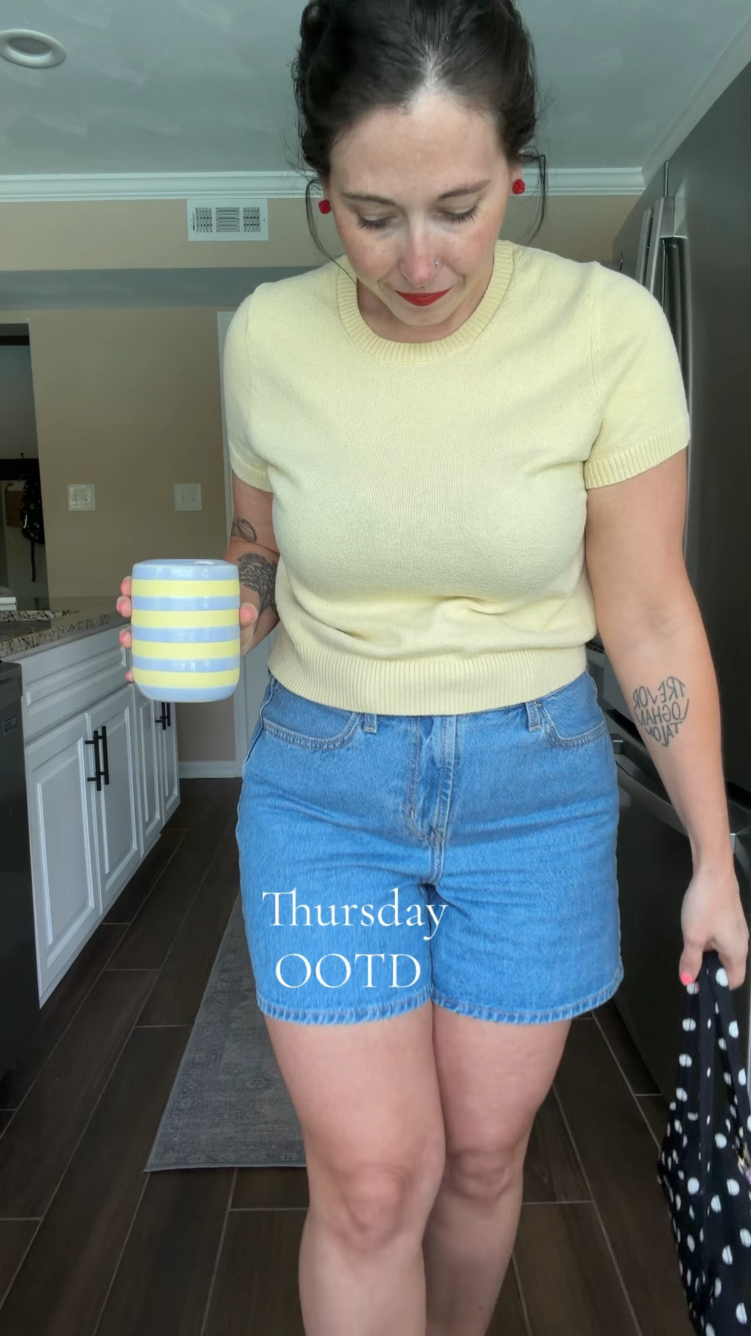 Thursday fit 💛

#LTKootd #LTKSaleAlert
