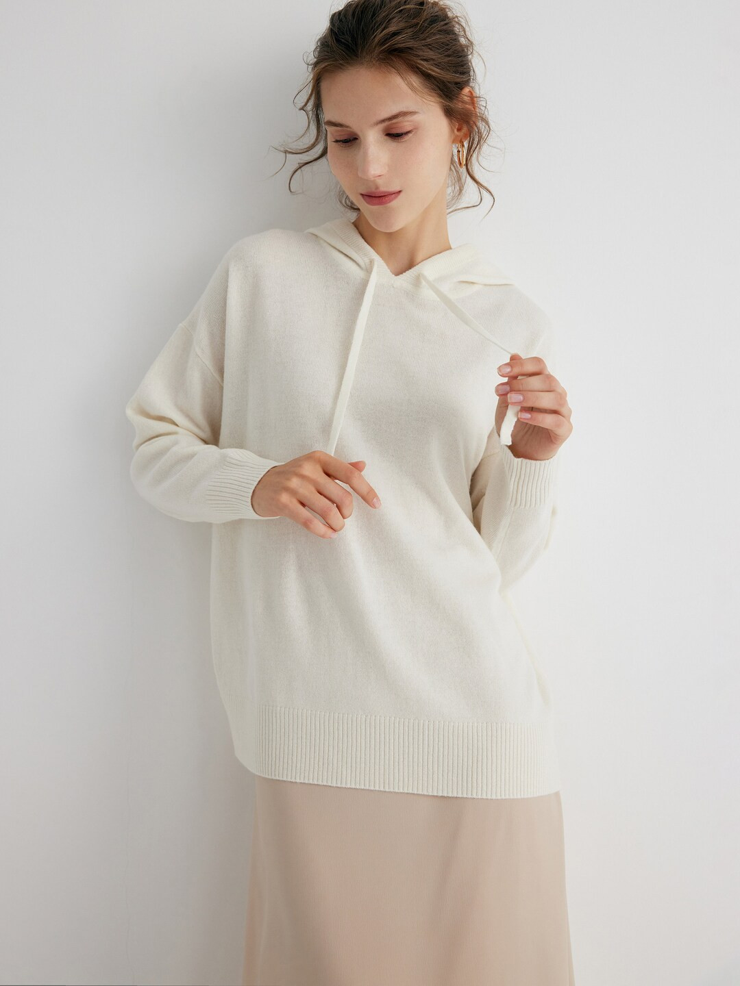 Alaia 100% Merino Wool White Relaxed Fit Hoodie | Etsy (CAD)