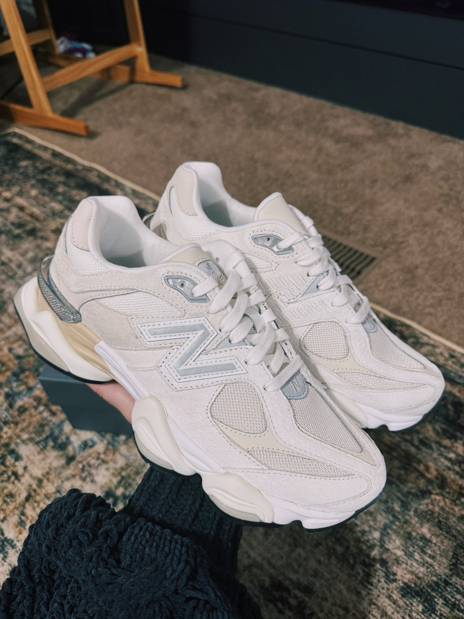 new balance 9060 in sea salt 

#LTKHoliday #LTKStyleTip #LTKActive
