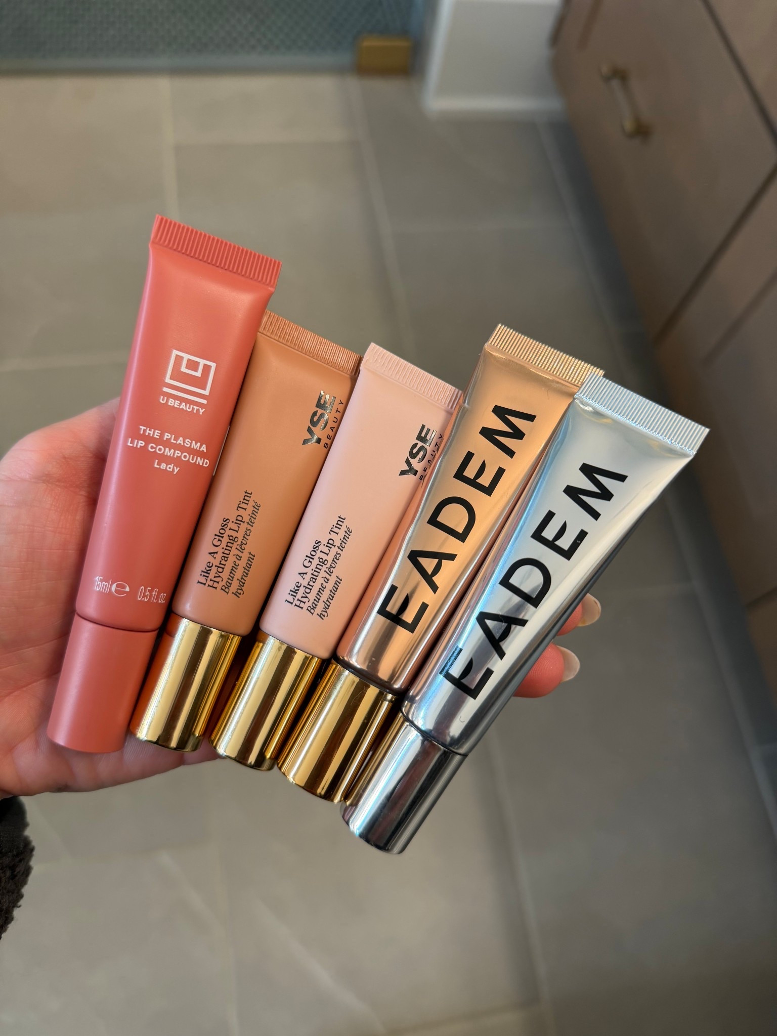 Lip treatments lip balm lip gloss products what’s in my makeup bag on the go annabrstylee

#LTKOver40 #LTKSeasonal #LTKBeauty