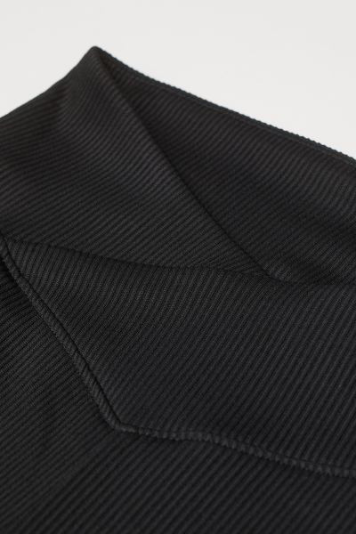 V-waist Leggings | H&M (US + CA)
