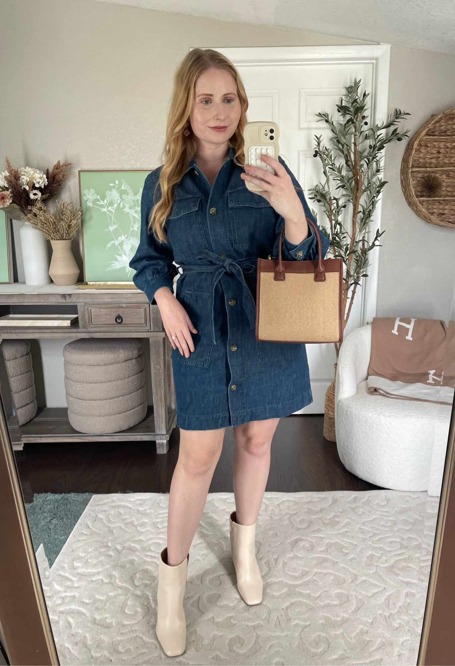 new fall arrivals from Walmart. Walmart fashion. Walmart style. Walmart finds. Fall fashion. Fall style. Free assembly. Time and Tru. No boundaries. Denim dress. Shirt dress. Belted denim dress. Ankle boots. Neutral boots.


#LTKSeasonal #LTKunder50 #LTKworkwear