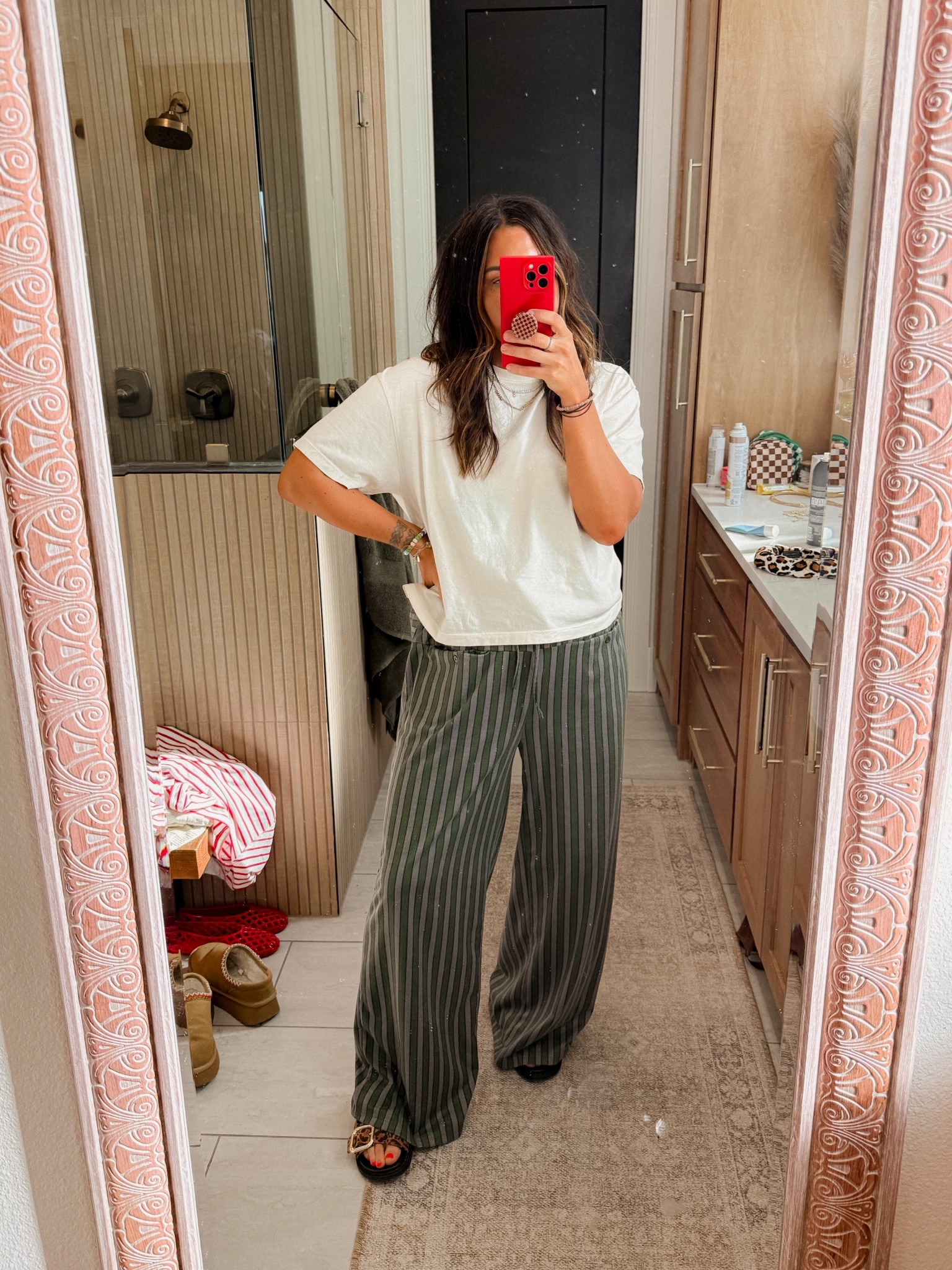 Tonight’s lounge attire:
Tee is comfort colors, and I can’t link em, so I found similar ones
Pants: XL

#LTKMidsize #LTKStyleTip #LTKFindsUnder50