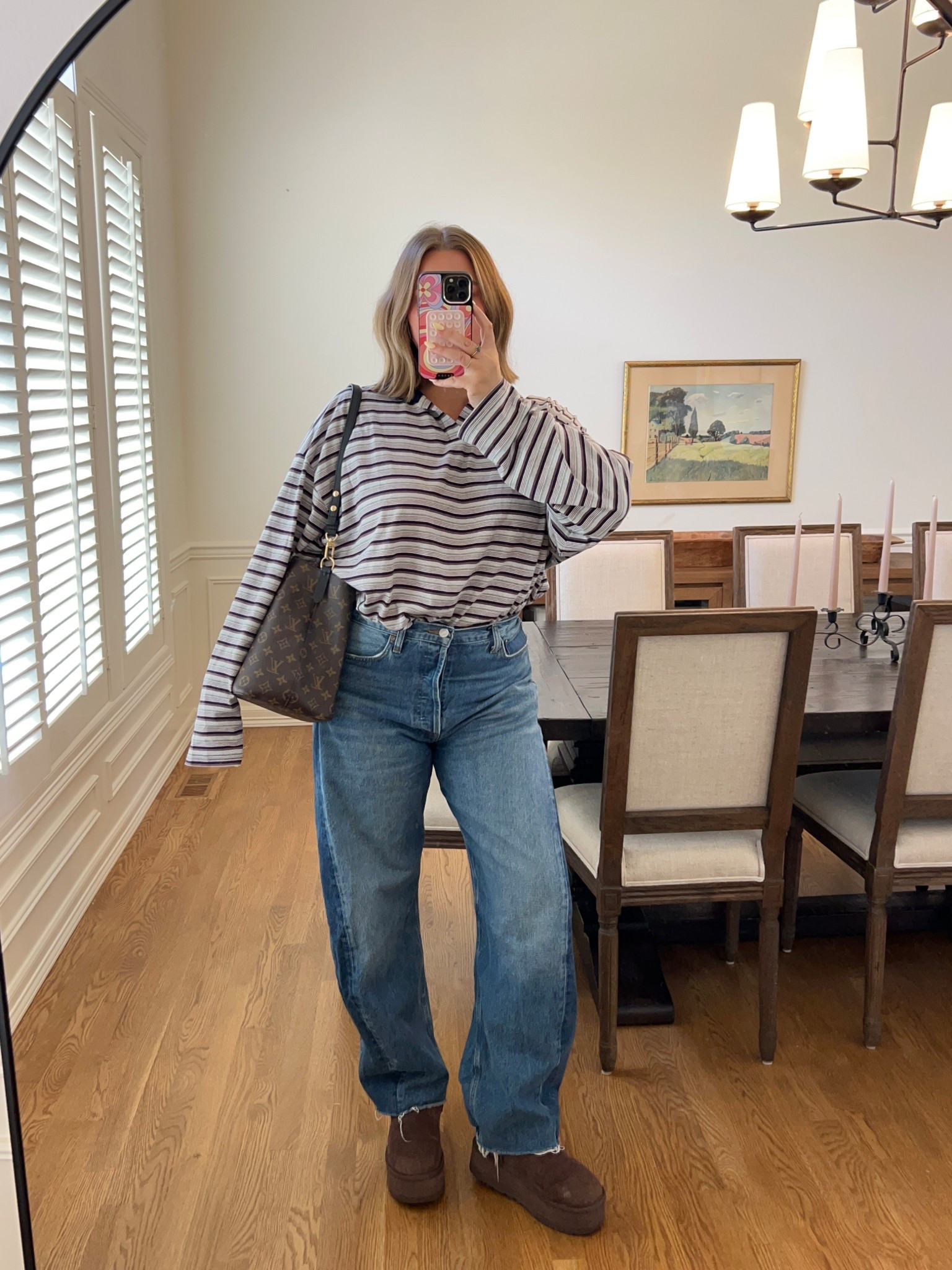 Top size M it runs big + jeans tts 29 I love the slight barrel!!! 