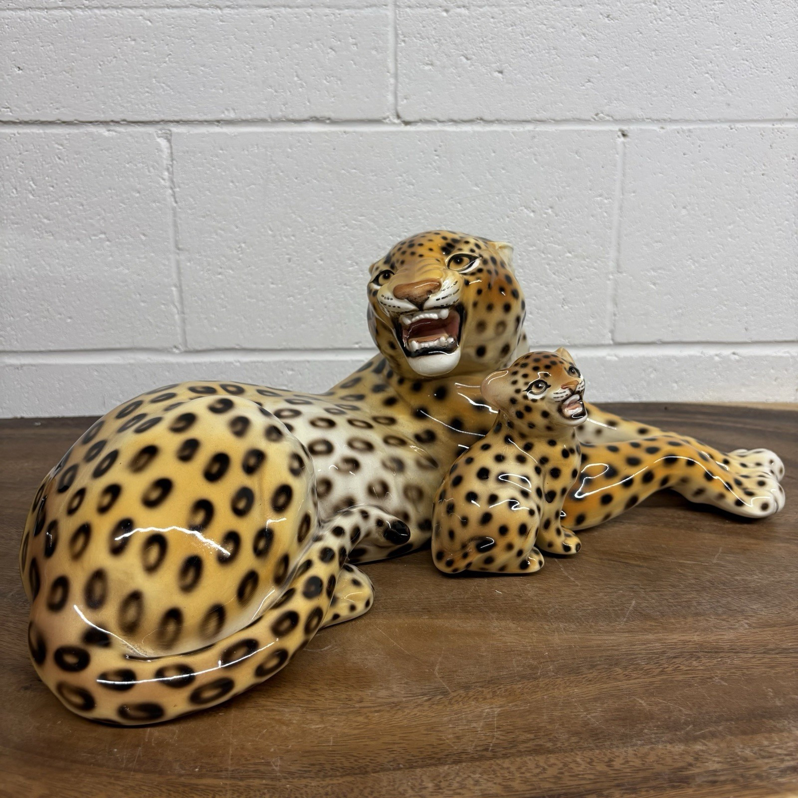 GIOVANNI RONZAN Porcelain Cheetah & Cub Figurine Hollywood Regency Italy 1769 | eBay US