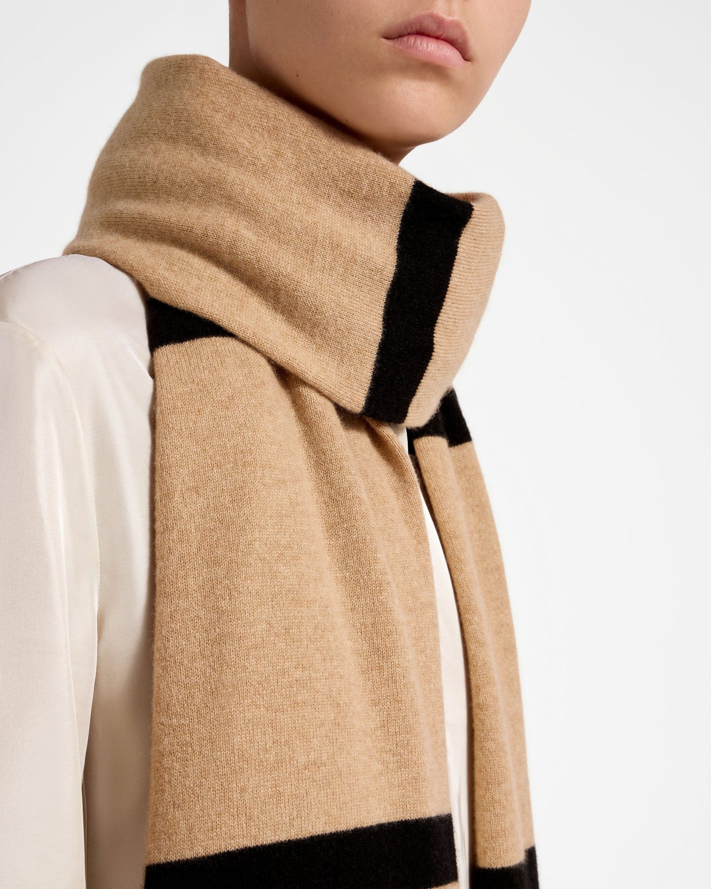 Strathberry - Westray Cashmere Travel Wrap - Brown / Black | Strathberry
