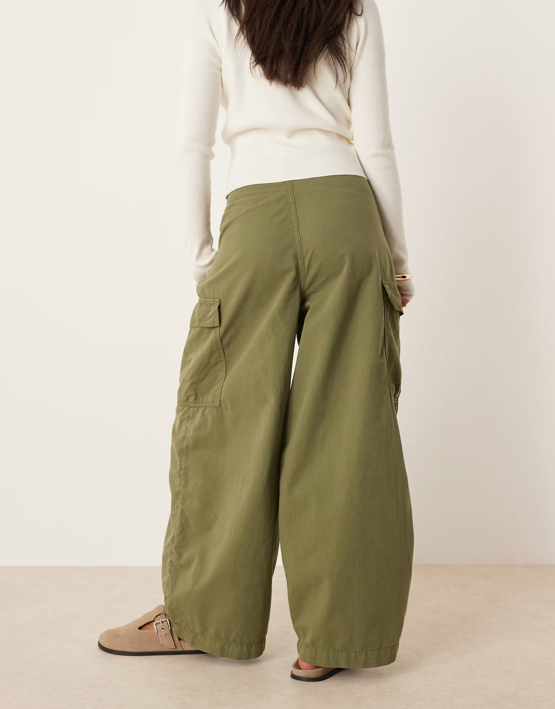 ASOS DESIGN oversized cargo pants with pleats in khaki | ASOS (Global)