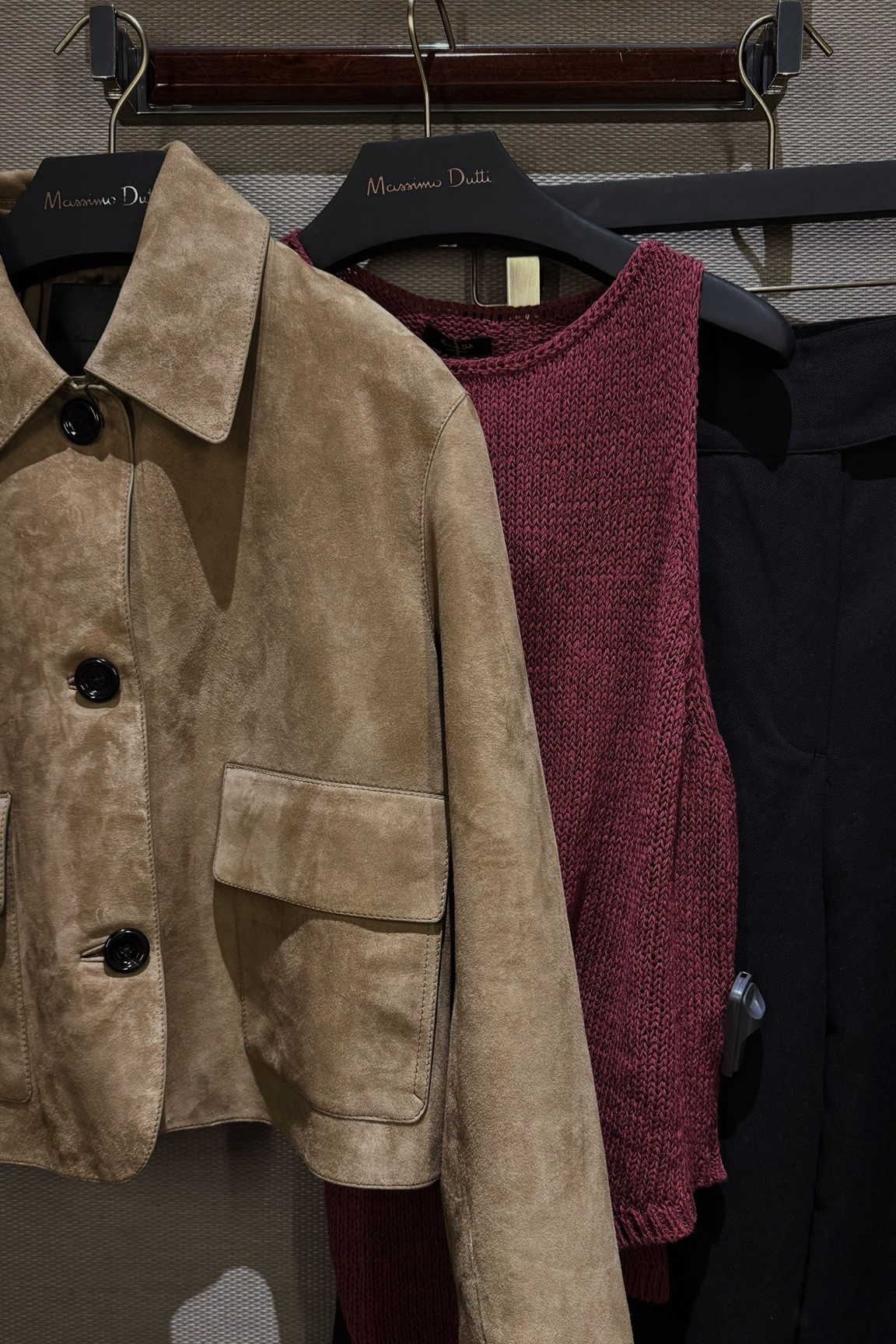 Playing with colour 🧶

#LTKSeasonal #LTKeurope #LTKstyletip