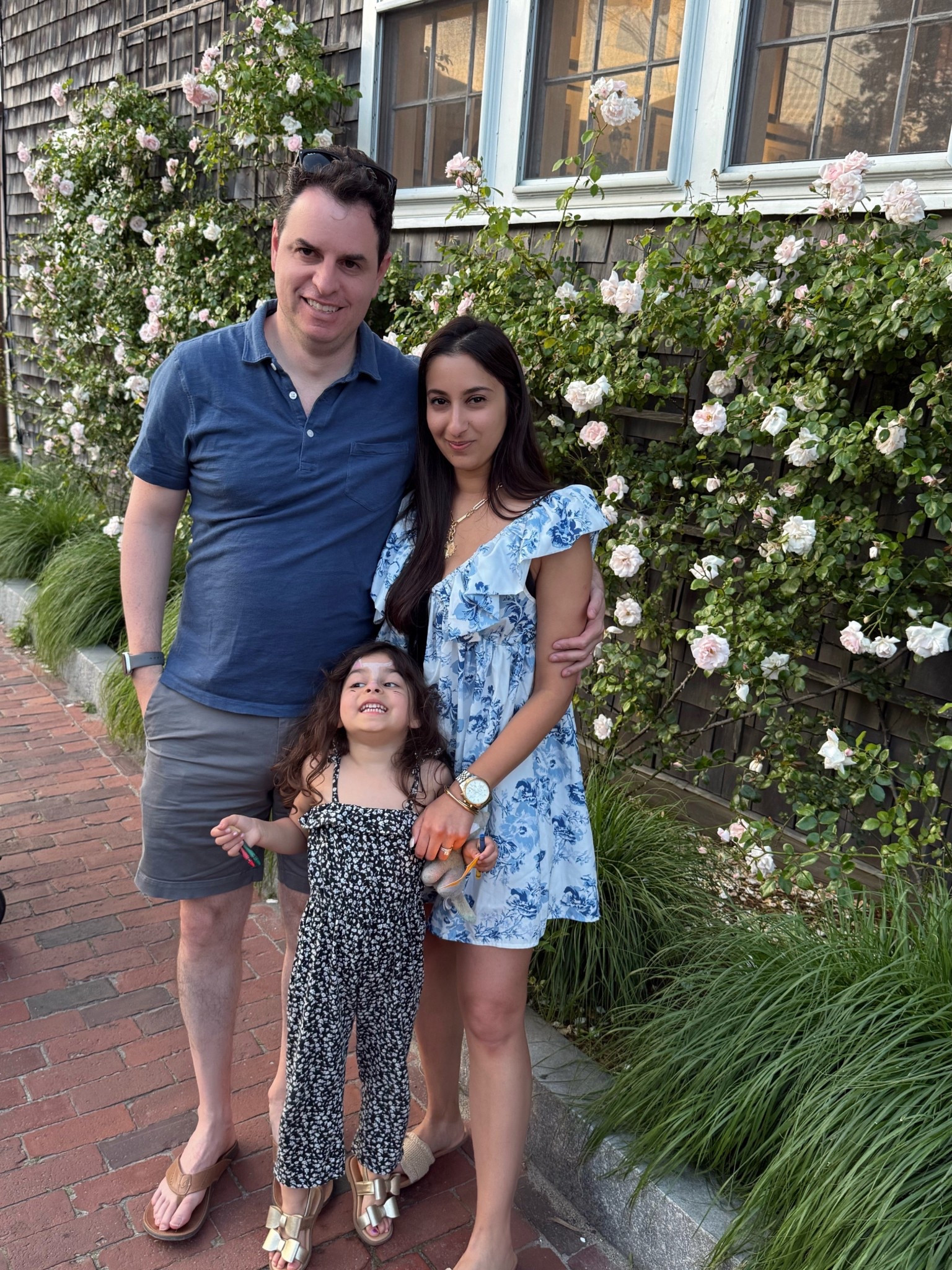 Nantucket Diaries 🌊🩵✨
We spent the day in Nantucket and had nice dinner plans so I brought and changed into this dress…one of the most high quality pieces I’ve bought from Amazon it looks designer and is so flattering!



Nantucket outfit, vacation outfit, dinner outfit, vacation dinner look, Amazon dress, Amazon find, Amazon vacation looks, Amazon vacation outfit, east coast summer, blue and white dress, floral dresss

#LTKFindsUnder50 #LTKStyleTip #LTKPetite