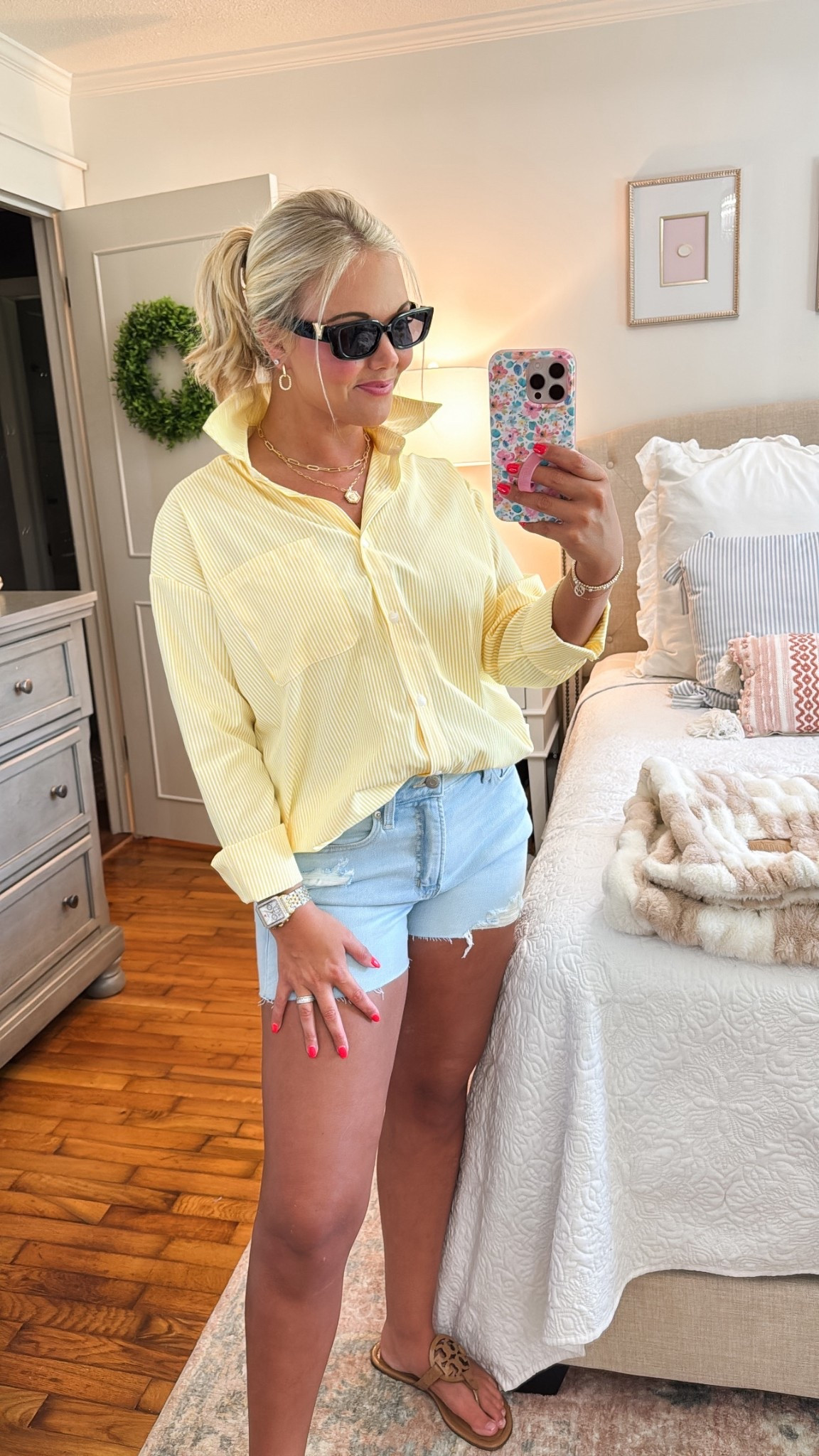 Amazon top - medium
I’m 5’3, size 4-6


#LTKSaleAlert #LTKFindsUnder50 #LTKStyleTip