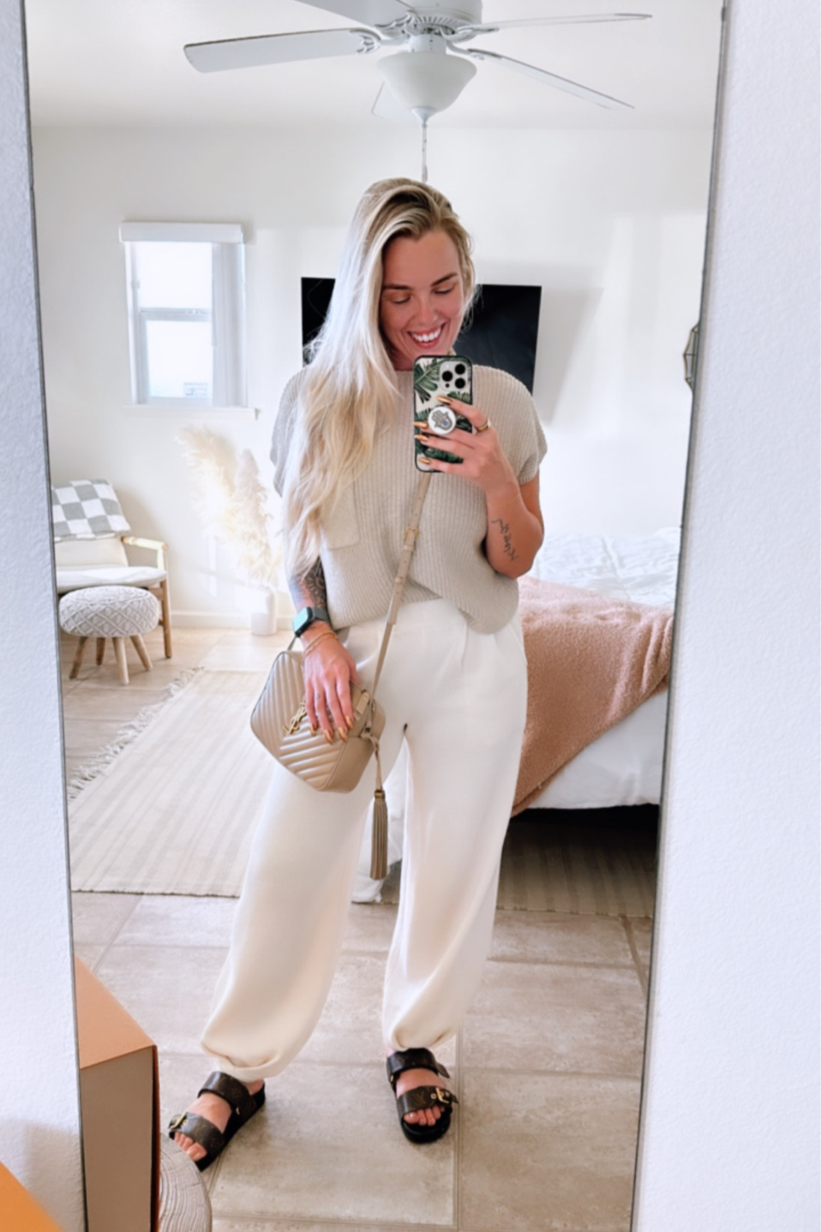 This is the comfiest set that still manages to make you feel put together! 

I’m wearing the Free People version, but I linked a great dupe for you too! 

#LTKstyletip