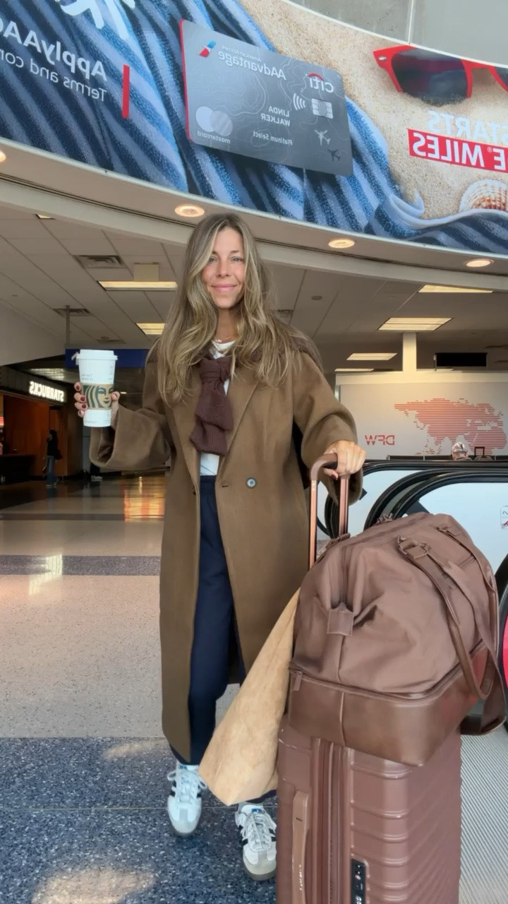 Amazon airport outfit!