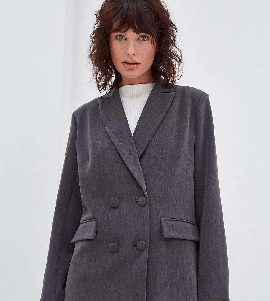 4th & Reckless Petite oversized blazer in dark gray-Grey | ASOS (Global)