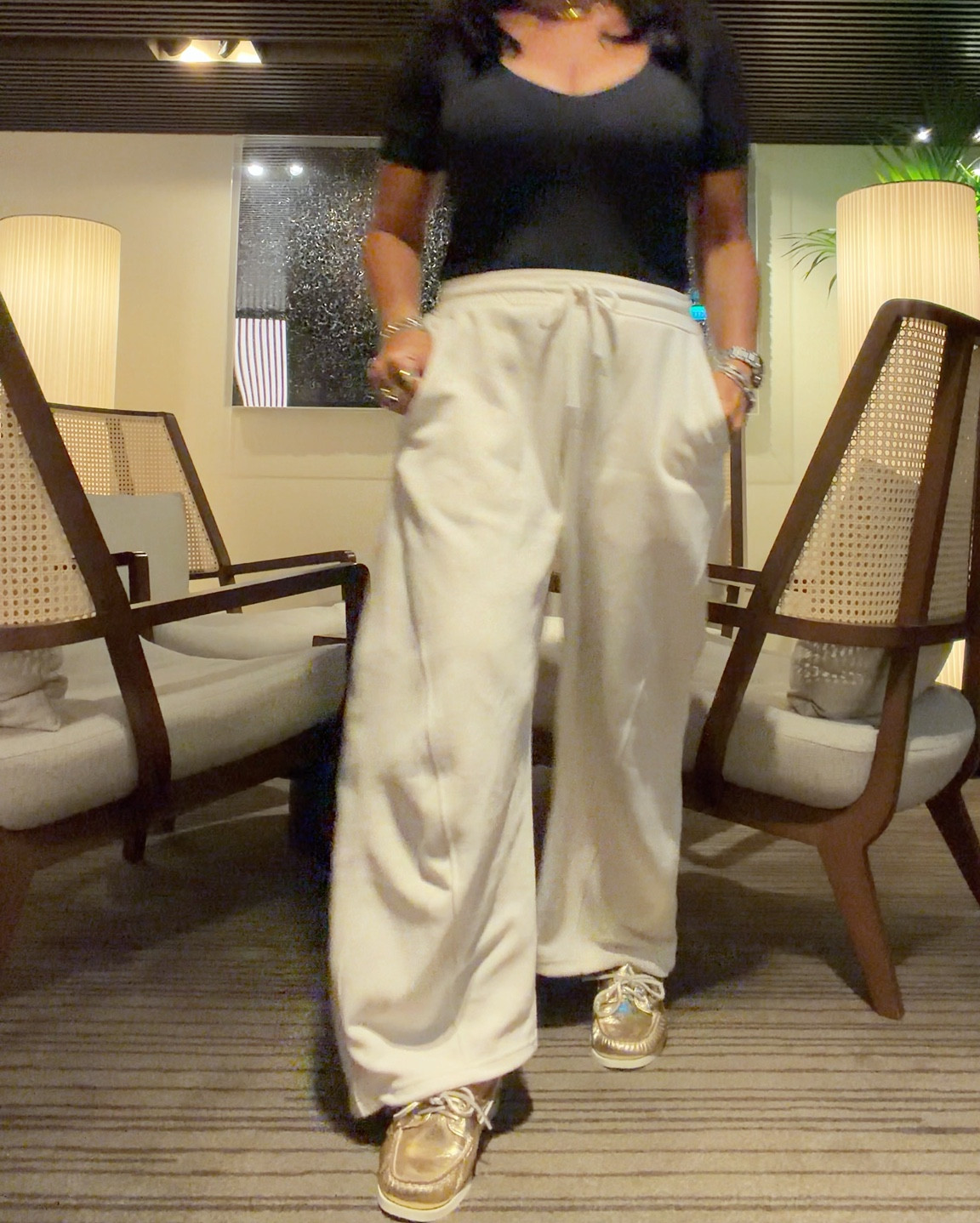 Head-to-toe Amazon: black, white, and a little sparkle.
Relaxed, polished, and just sexy enough.
Who says sexy has to be complicated?!
All pieces (or similar) linked here  

#LTKStyleTip #LTKTravel #LTKFindsUnder50